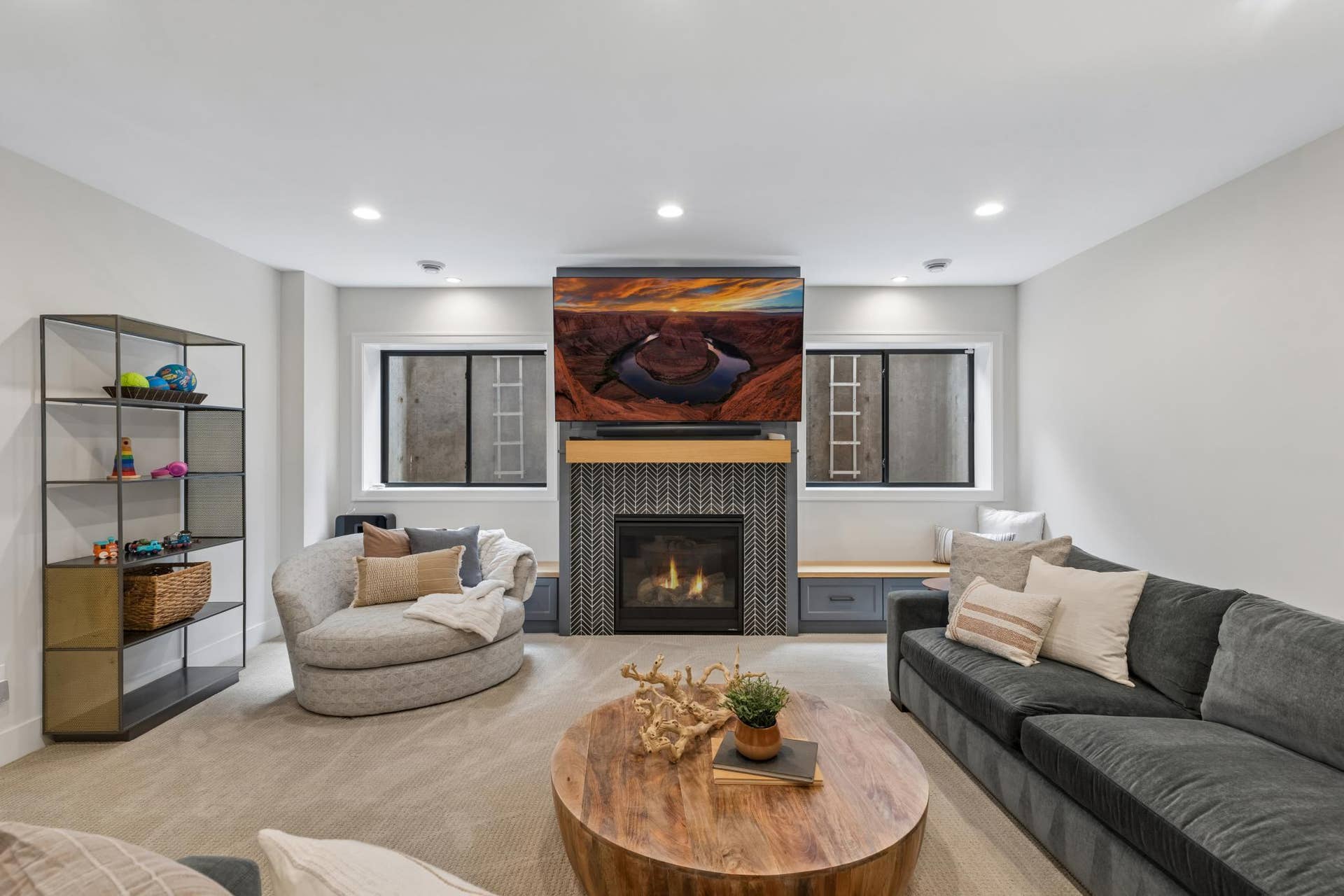 363 Woodlawn Avenue, 95, Saint Paul, MN 55105 363 Woodlawn Avenue, 95, Saint Paul, MN 55105