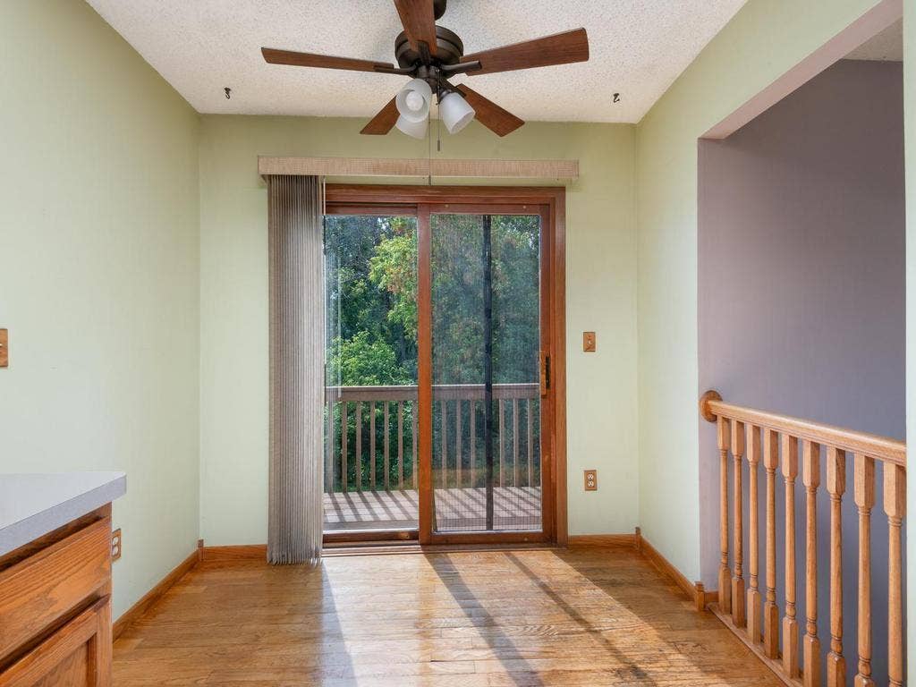7555 Wedgewood Way N, Maple Grove, MN 55311 7555 Wedgewood Way N, Maple Grove, MN 55311