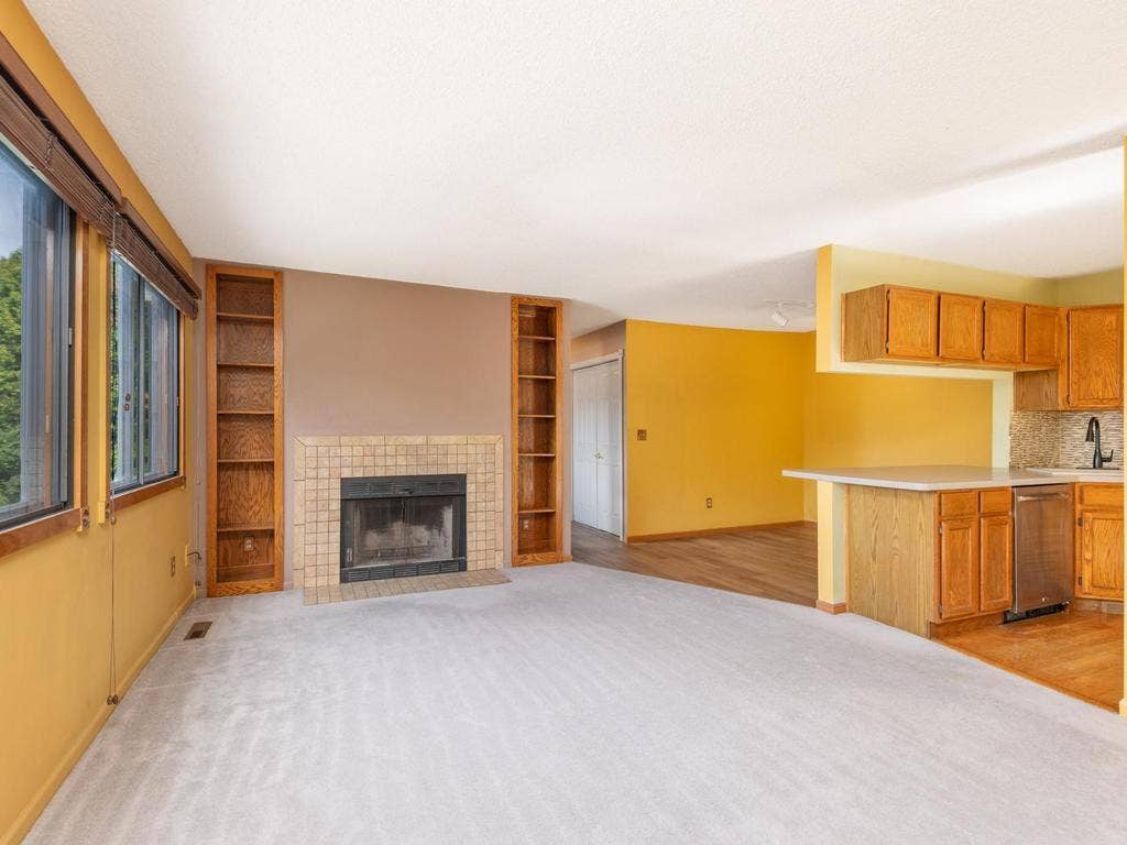 7555 Wedgewood Way N, Maple Grove, MN 55311 7555 Wedgewood Way N, Maple Grove, MN 55311
