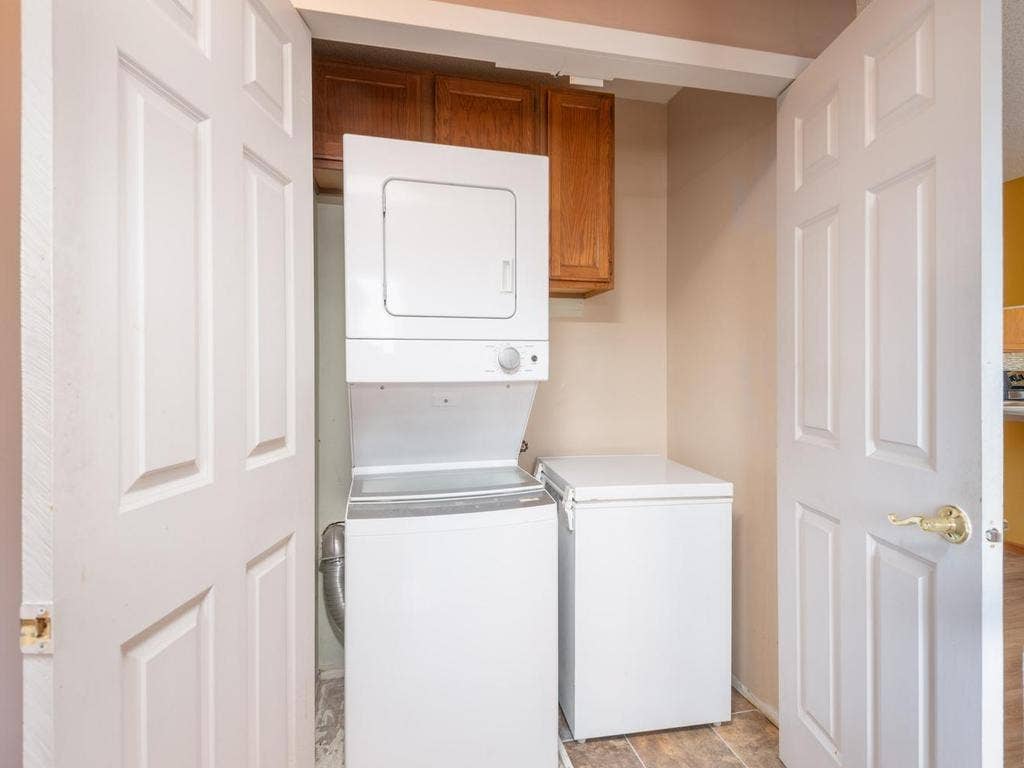 7555 Wedgewood Way N, Maple Grove, MN 55311 7555 Wedgewood Way N, Maple Grove, MN 55311