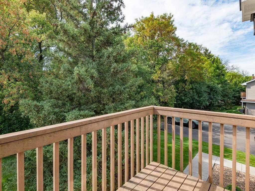 7555 Wedgewood Way N, Maple Grove, MN 55311 7555 Wedgewood Way N, Maple Grove, MN 55311