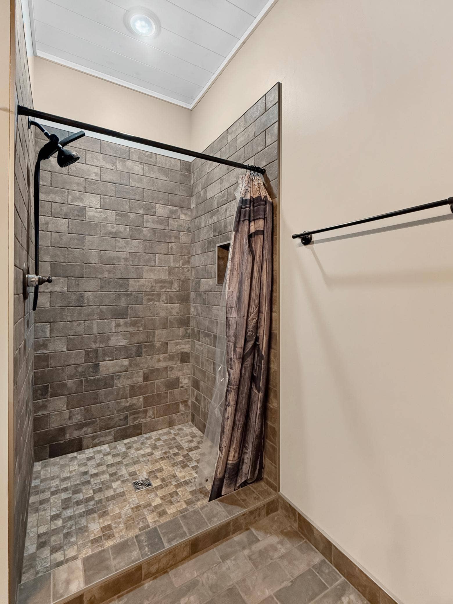 8940 Bemidji Road NE, Bemidji, MN 56601 Bathroom 2
