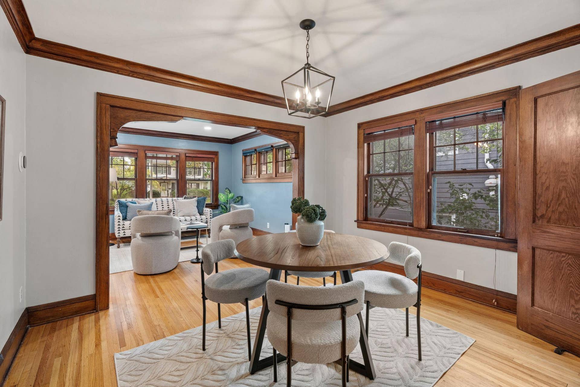4536 33rd Avenue S, 25, Minneapolis, MN 55406 Stunning Woodwork Throughout