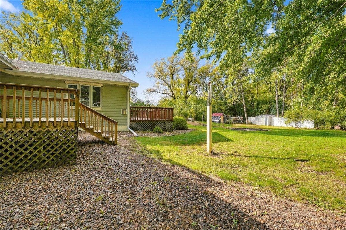 272 Glenmont Road, River Falls, WI 54022 272 Glenmont Road, River Falls, WI 54022