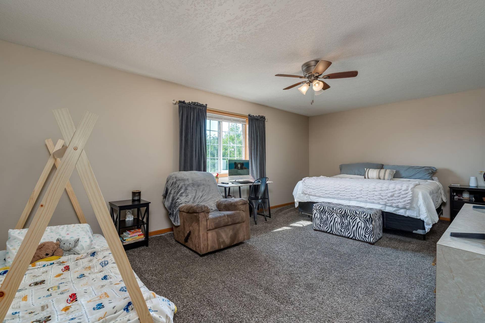 144 Savannah Court, Mankato, MN 56001 144 Savannah Court, Mankato, MN 56001