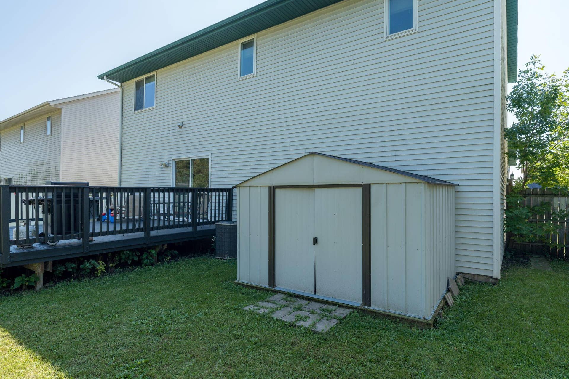 144 Savannah Court, Mankato, MN 56001 144 Savannah Court, Mankato, MN 56001