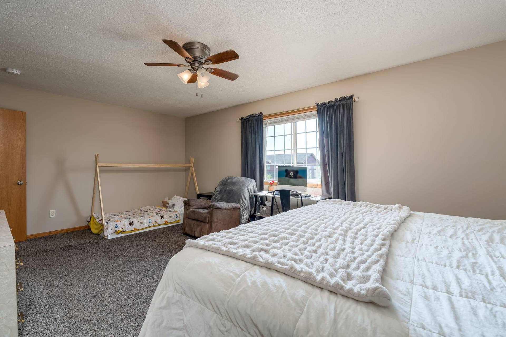 144 Savannah Court, Mankato, MN 56001 144 Savannah Court, Mankato, MN 56001