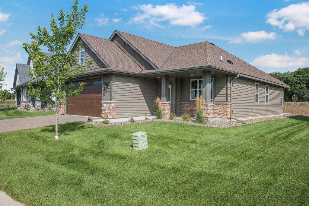 25360 Farmstead Lane, Wyoming, MN 55092 24 copy.jpg-SMALL.JPG