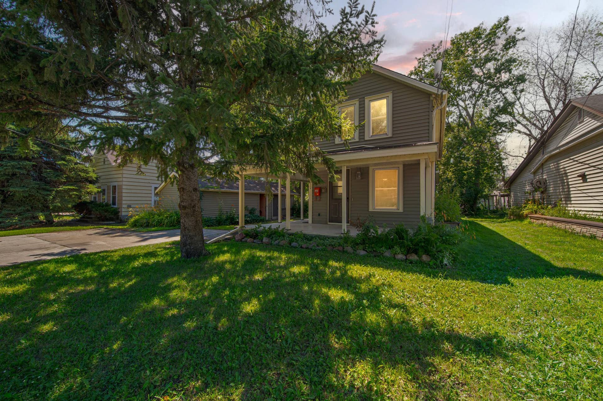 1518 4th Avenue, Mankato, MN 56001 1518 4th Avenue, Mankato, MN 56001
