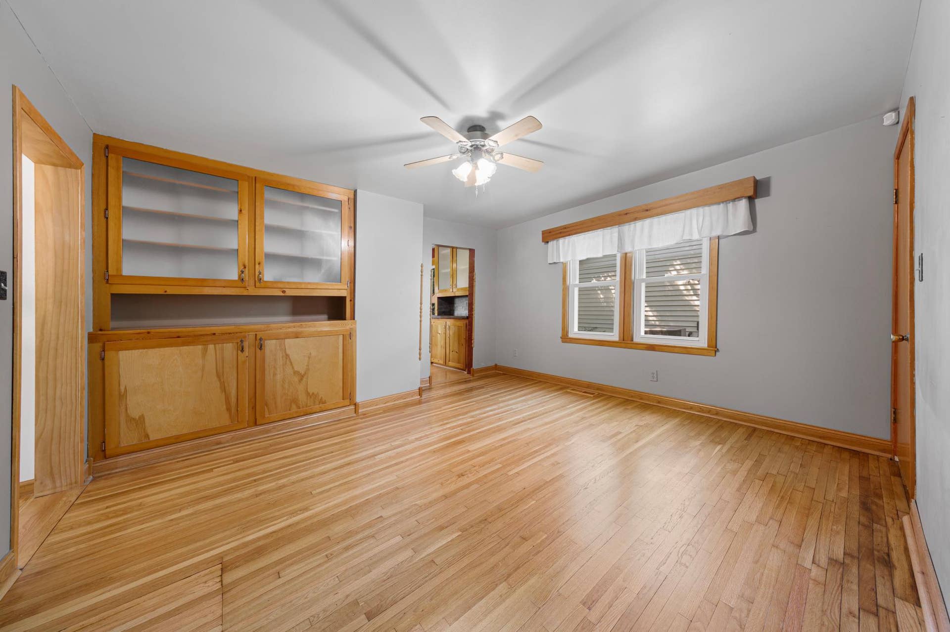 1518 4th Avenue, Mankato, MN 56001 1518 4th Avenue, Mankato, MN 56001