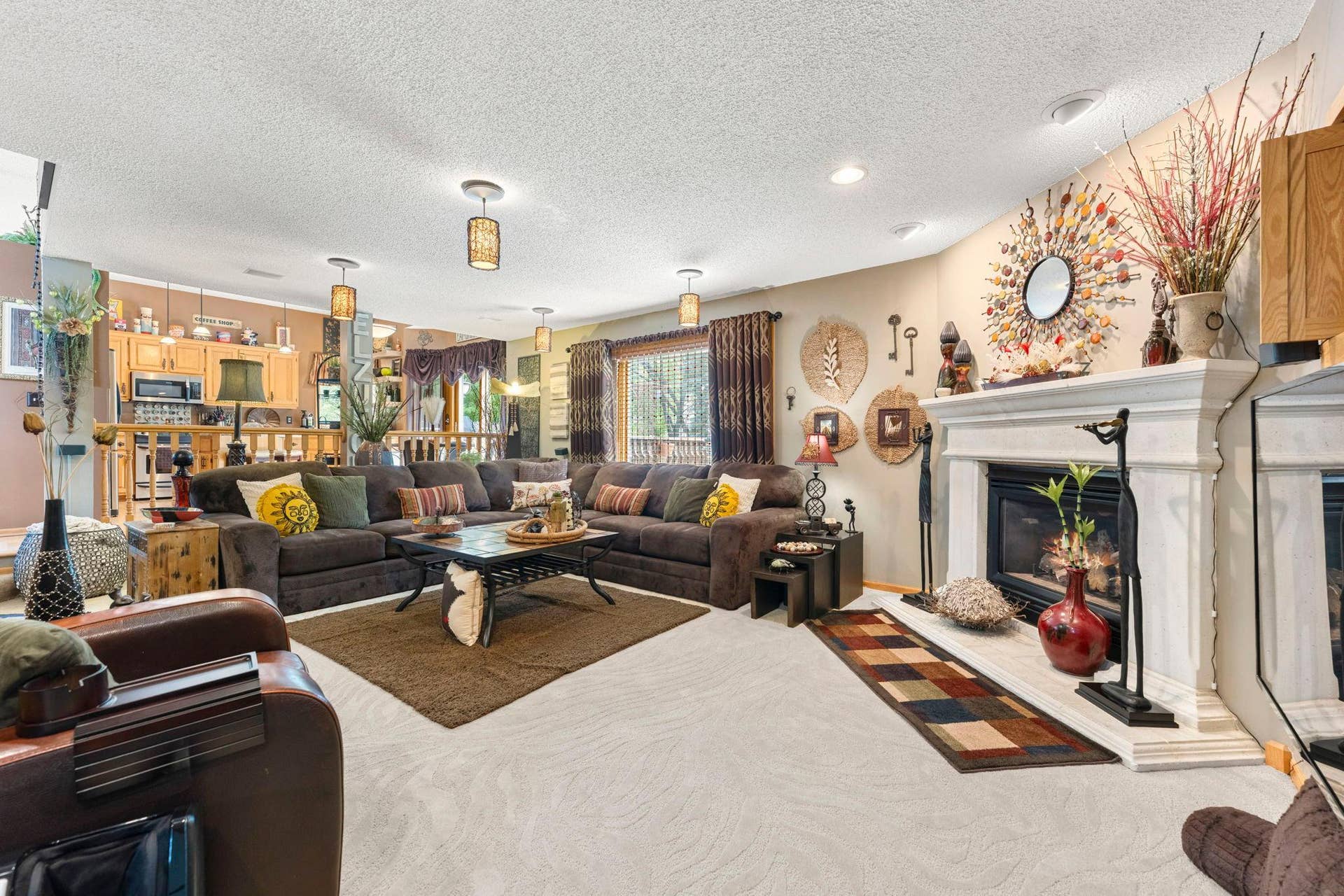 17269 80th Place N, Maple Grove, MN 55311 Family Room with gas fireplace