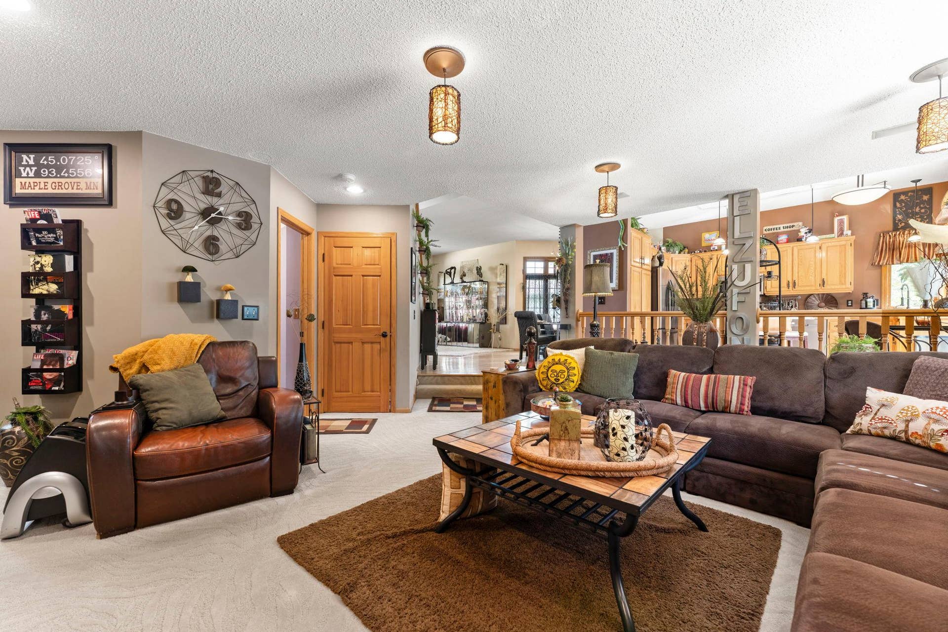 17269 80th Place N, Maple Grove, MN 55311 Main floor bathroom and bedroom off of the family room