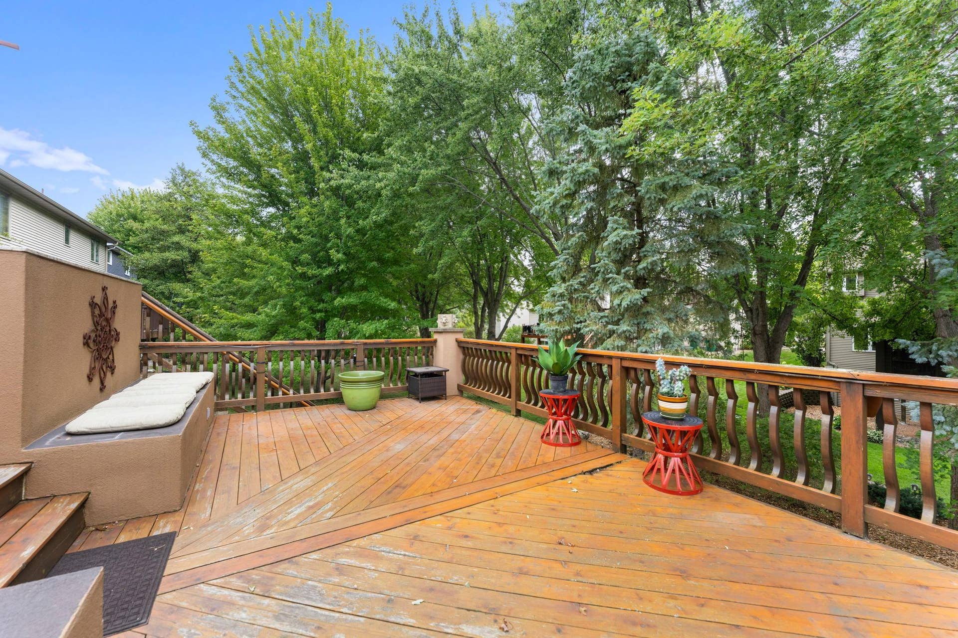 17269 80th Place N, Maple Grove, MN 55311 Spacious Deck