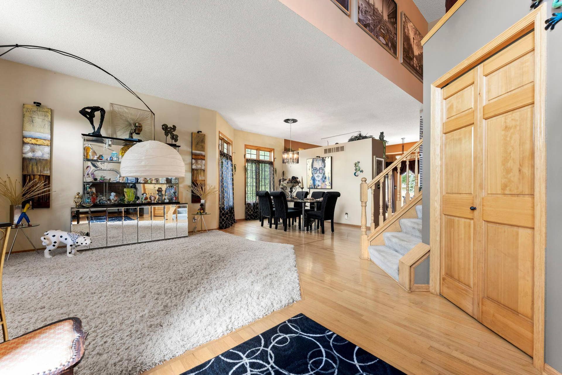 17269 80th Place N, Maple Grove, MN 55311 Main floor Living Room with Foyer off of Dining Room