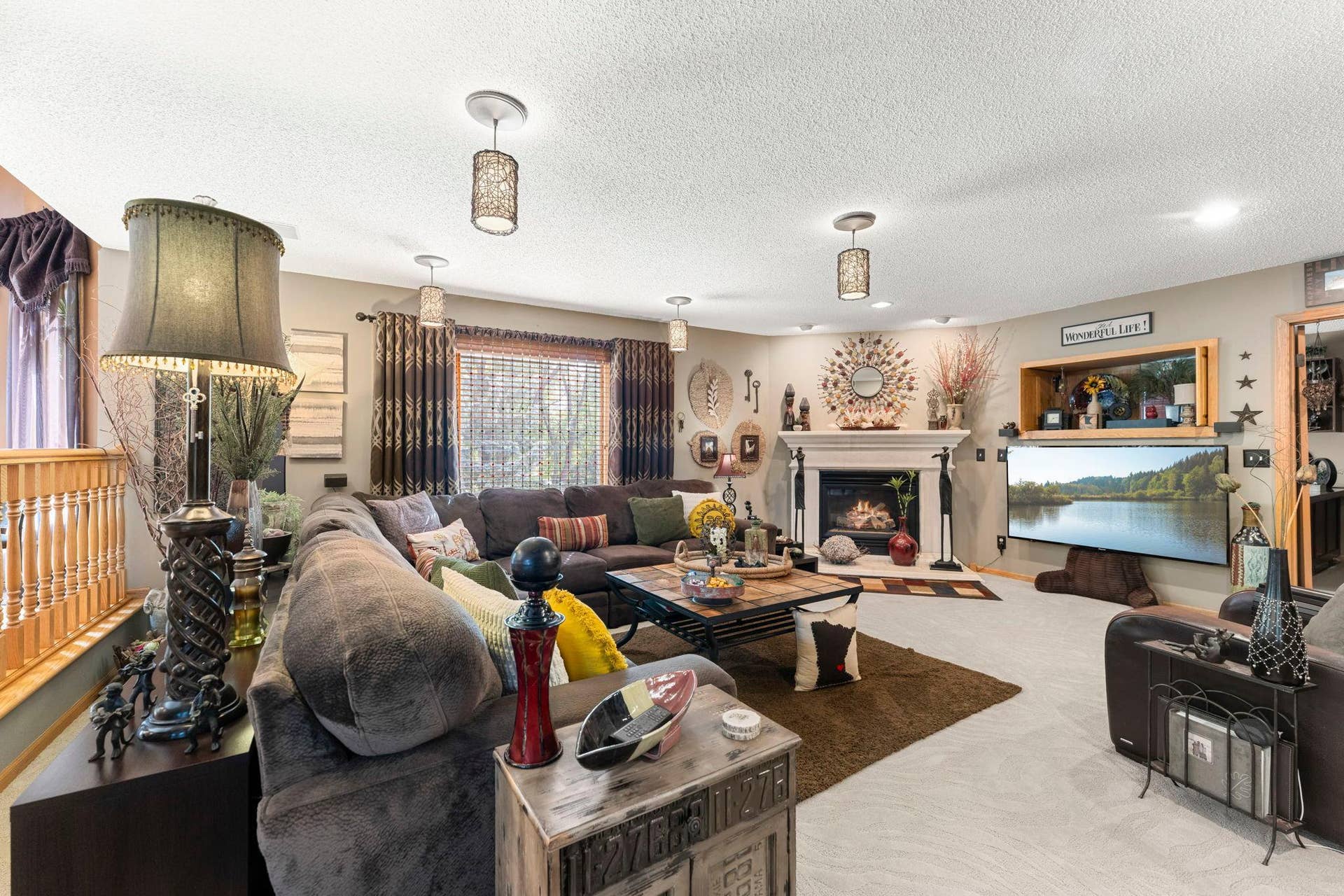 17269 80th Place N, Maple Grove, MN 55311 Family Room overlooks the backyard retreat