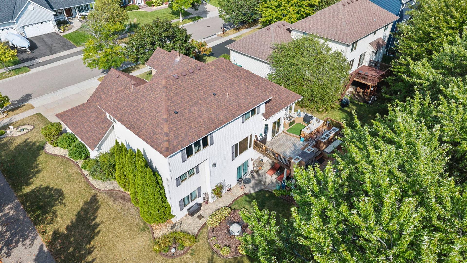 17269 80th Place N, Maple Grove, MN 55311 Newer Roof