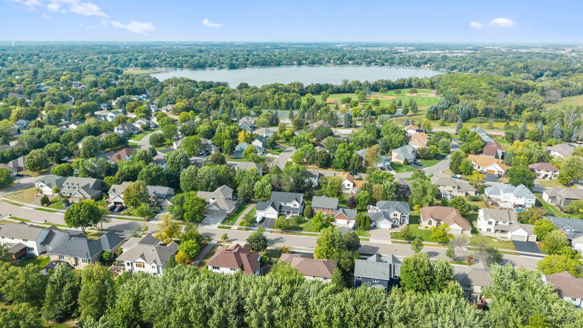 17269 80th Place N, Maple Grove, MN 55311 Close to Weaver Lake Park