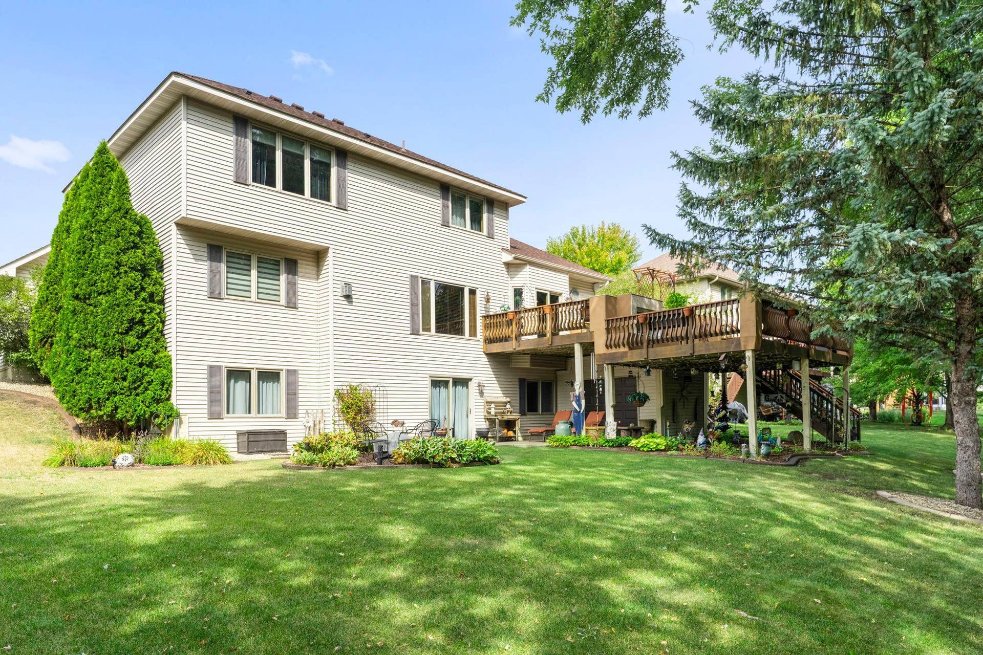17269 80th Place N, Maple Grove, MN 55311 Welcome Home
