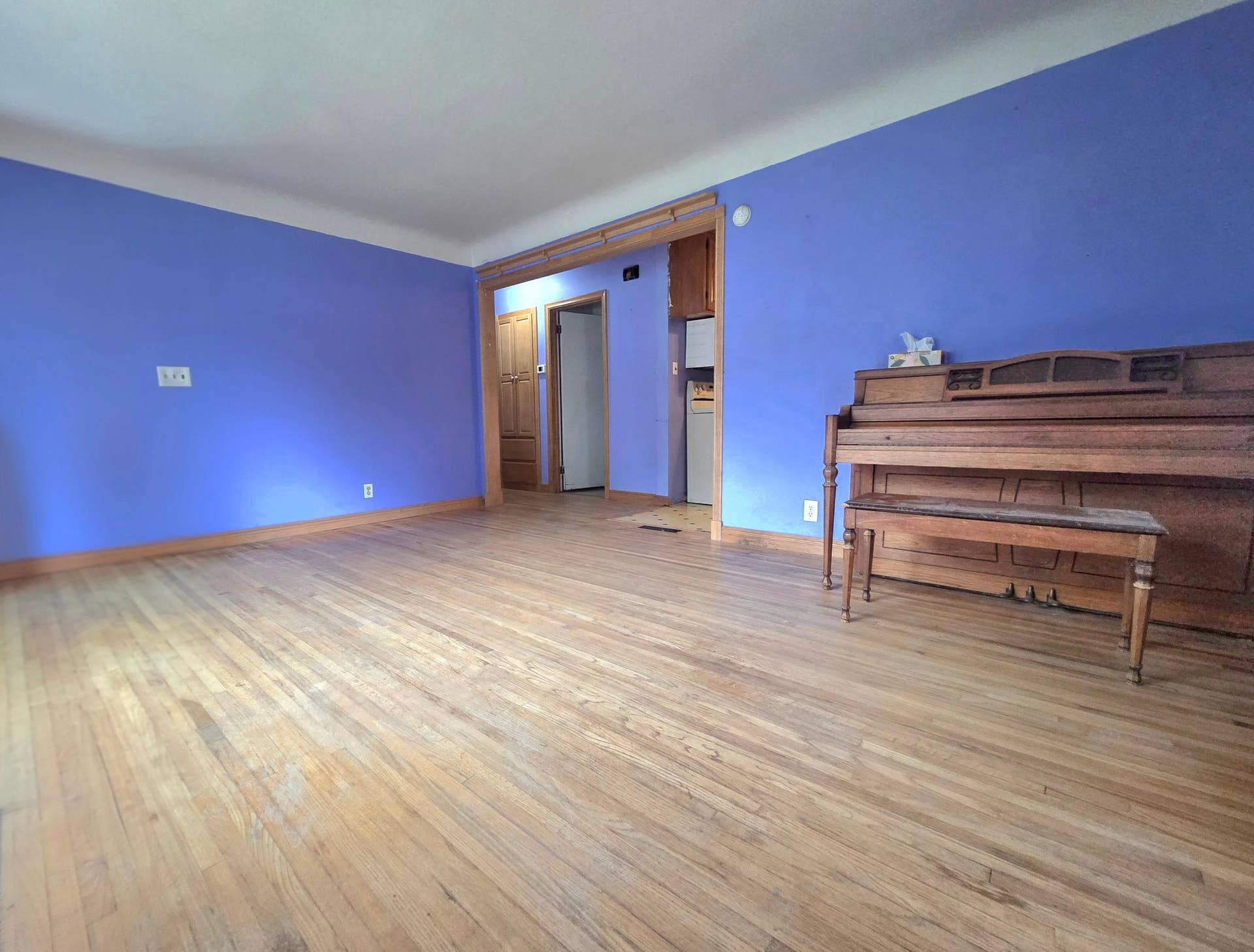 415 Adams Avenue, Edina, MN 55343 Hardwood floors thru out