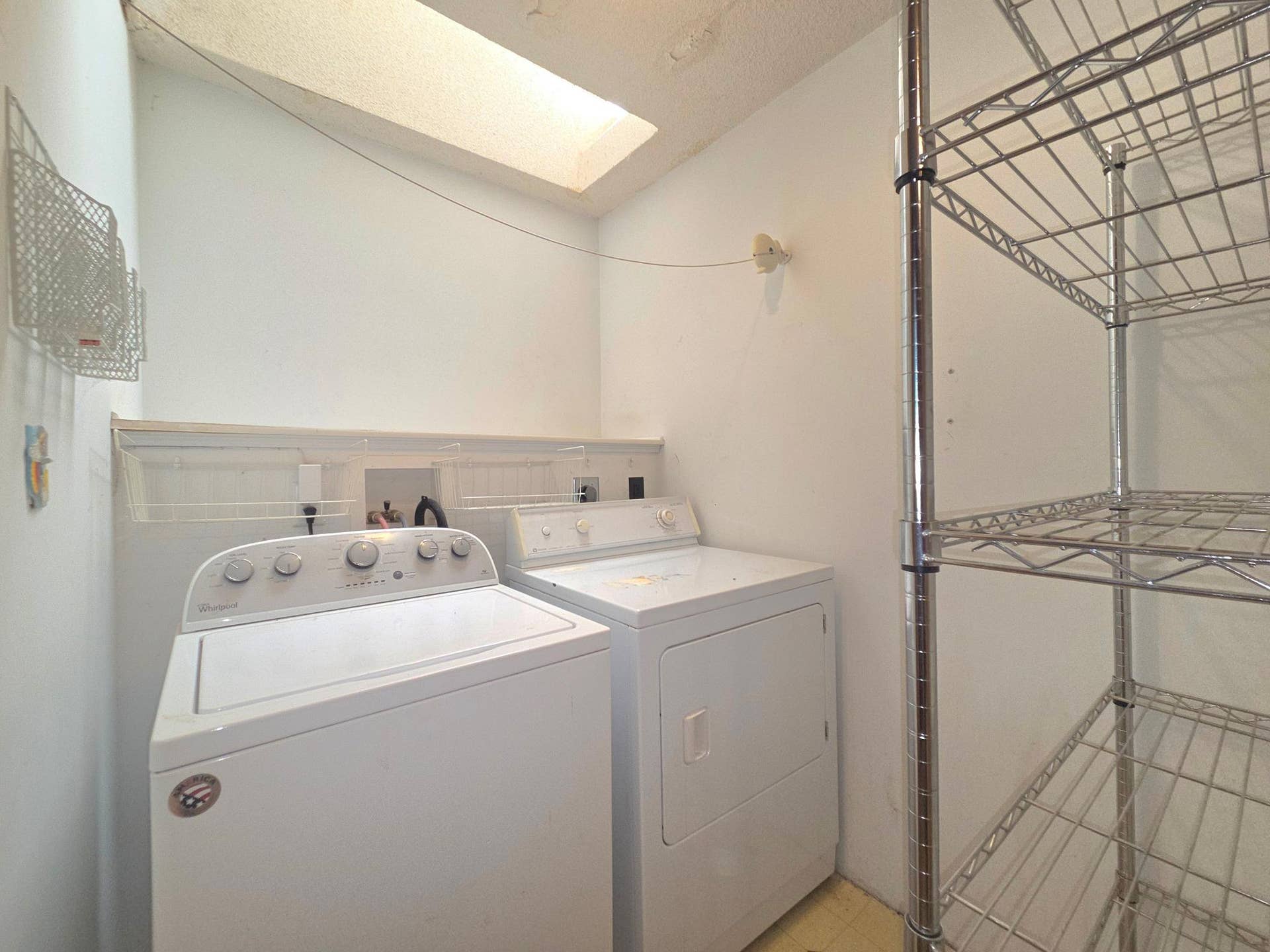 415 Adams Avenue, Edina, MN 55343 Main floor laundry room