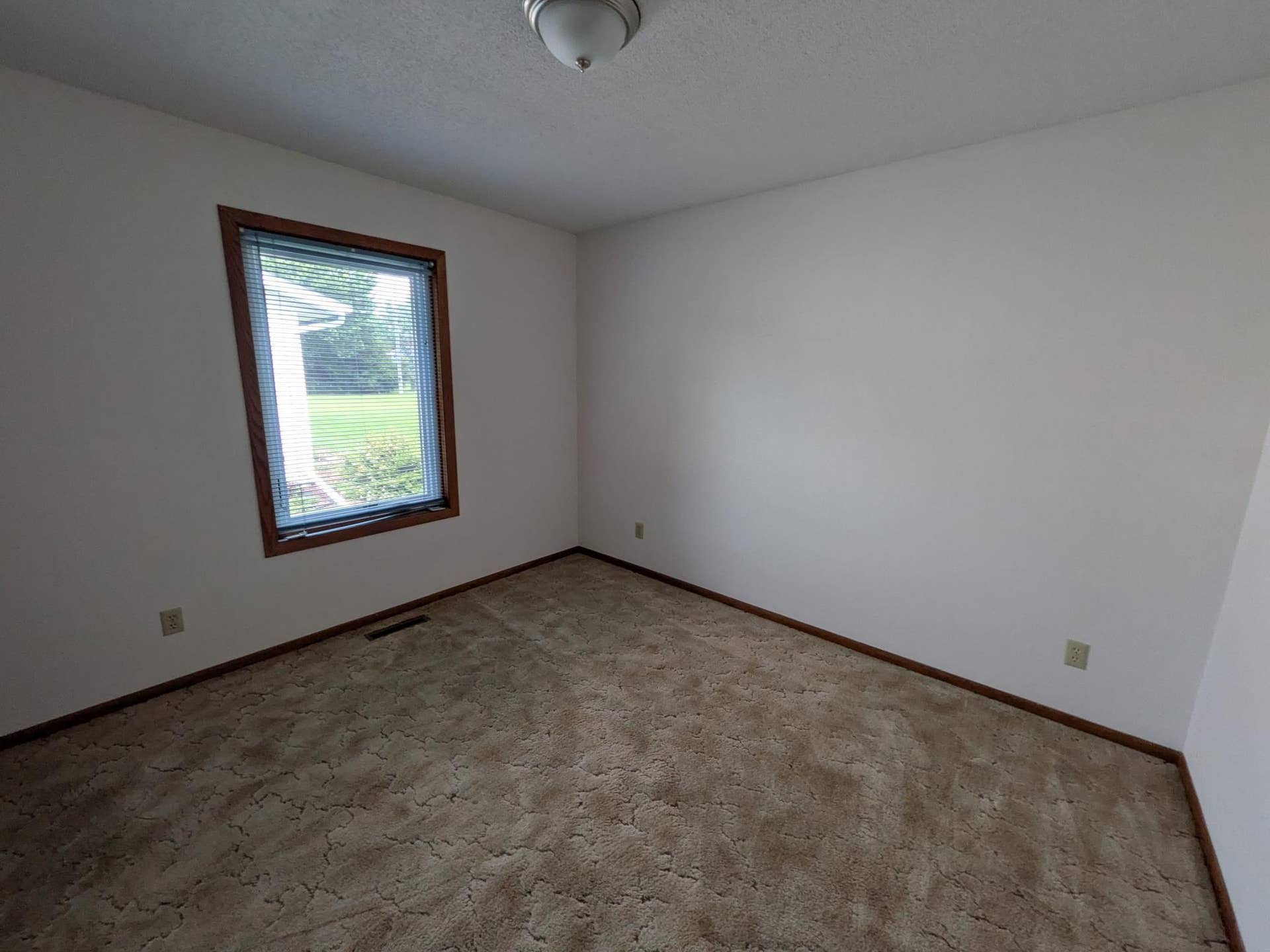 2265 4th Avenue SE, Owatonna, MN 55060 580.jpg