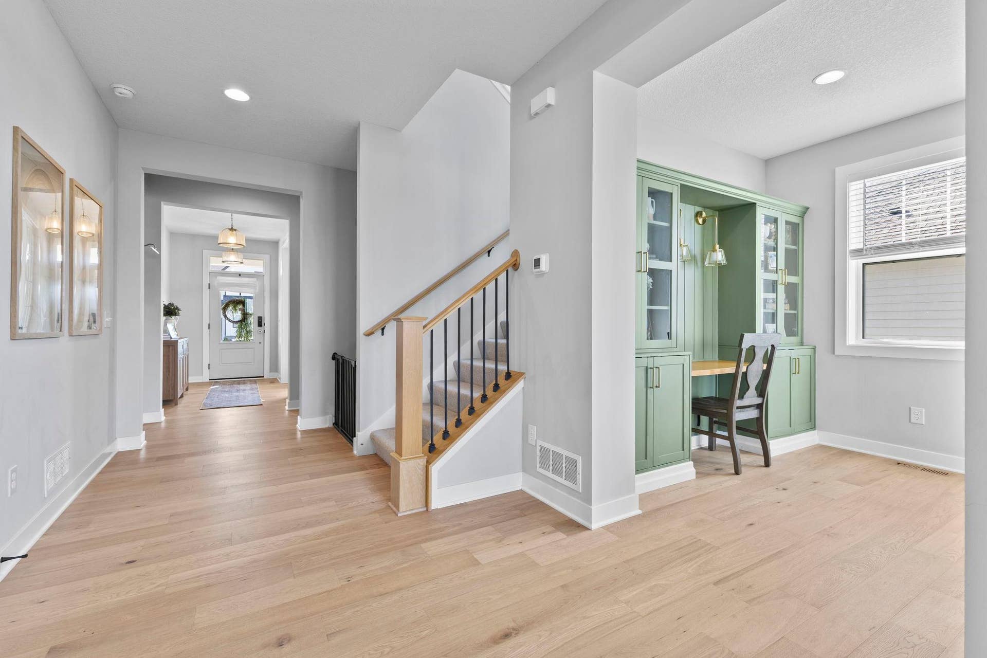 10166 Shadyview Lane N, Maple Grove, MN 55311 Vivid Space_10166 Shadyview Ln N_05.jpg
