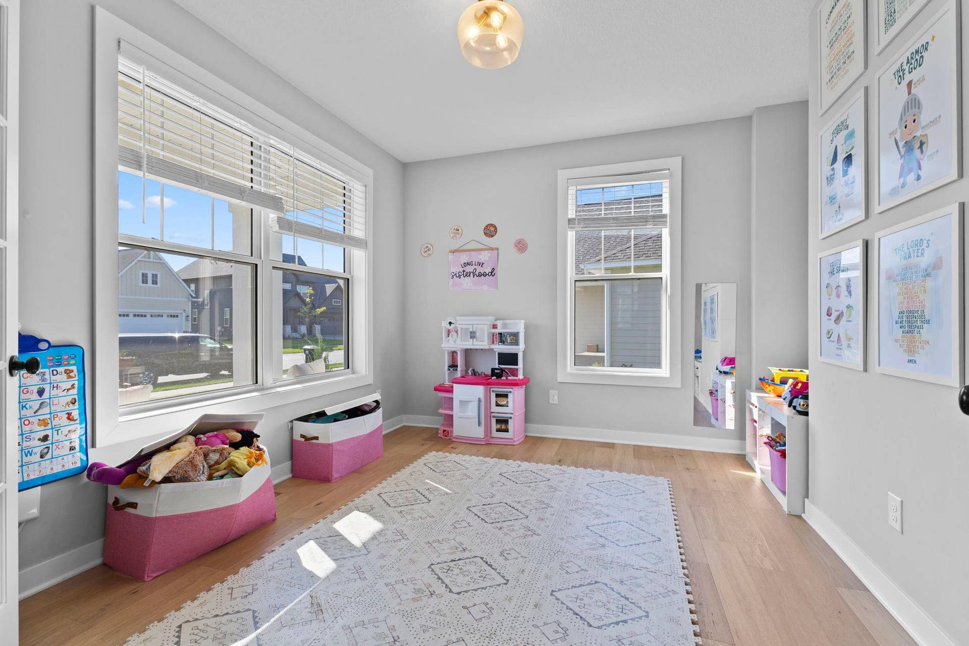 10166 Shadyview Lane N, Maple Grove, MN 55311 Vivid Space_10166 Shadyview Ln N_07.jpg
