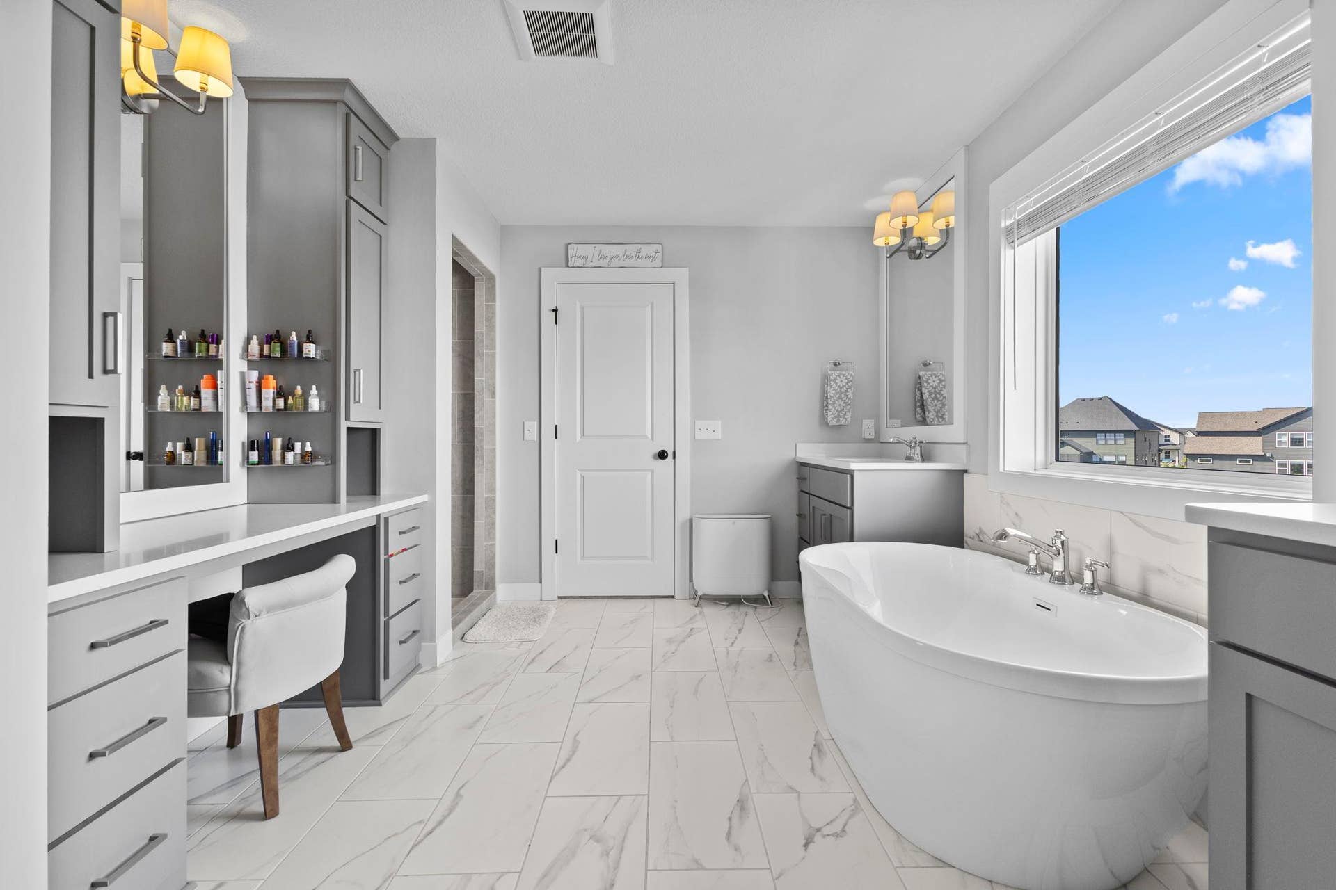 10166 Shadyview Lane N, Maple Grove, MN 55311 Vivid Space_10166 Shadyview Ln N_38.jpg
