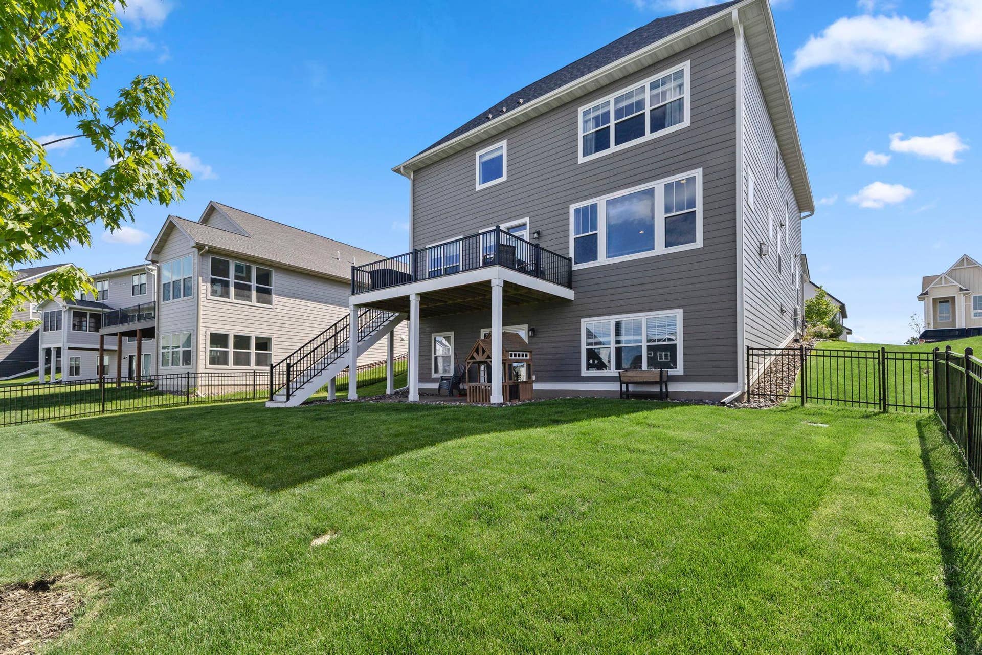 10166 Shadyview Lane N, Maple Grove, MN 55311 Vivid Space_10166 Shadyview Ln N_66.jpg