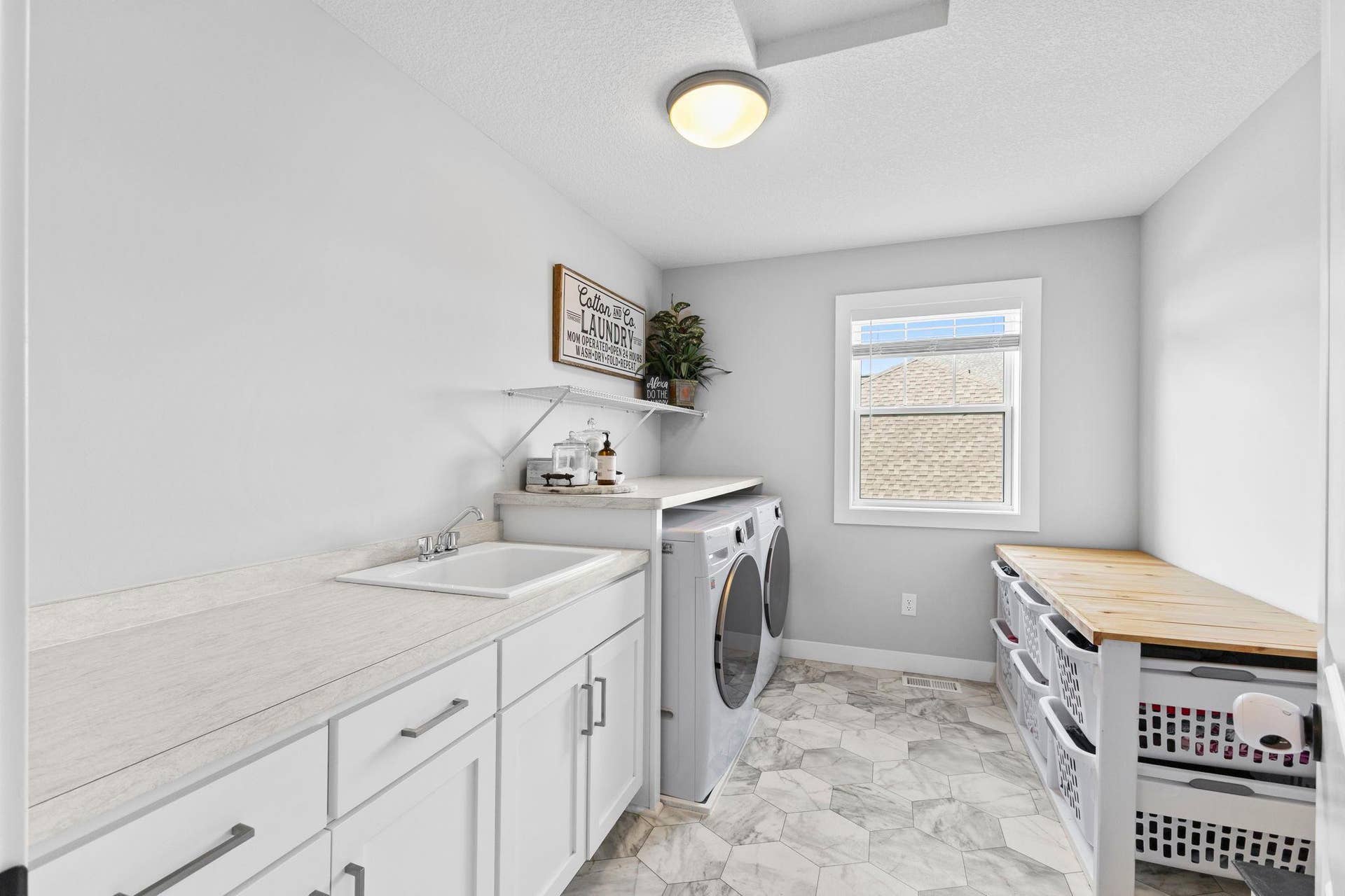 10166 Shadyview Lane N, Maple Grove, MN 55311 Vivid Space_10166 Shadyview Ln N_58.jpg