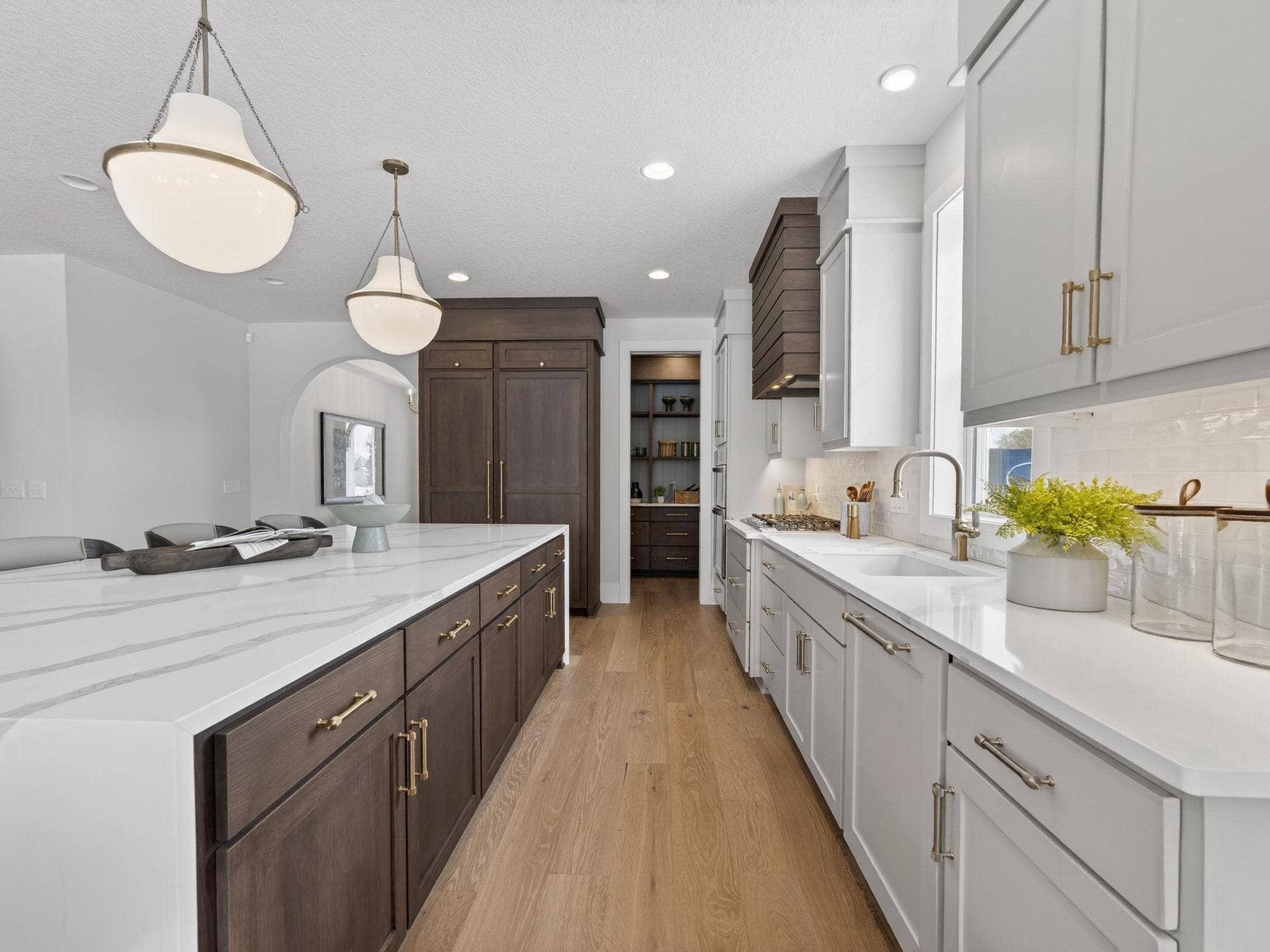 6295 134th Street N, Hugo, MN 55038 Ample storage space provided by the many cabinets and drawers throughout the kitchen