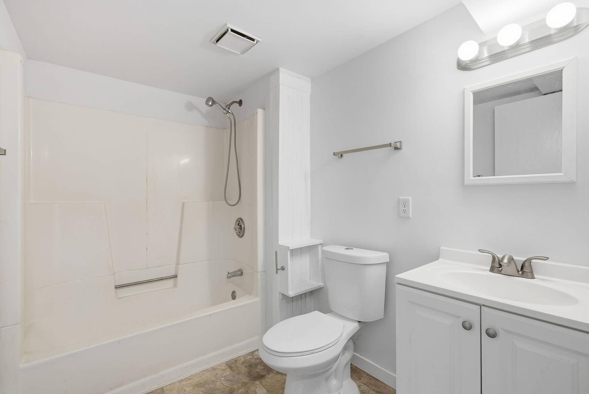 2112 69th Avenue N, Brooklyn Center, MN 55430 21-web-or-mls-First Person Visuals06217.jpg