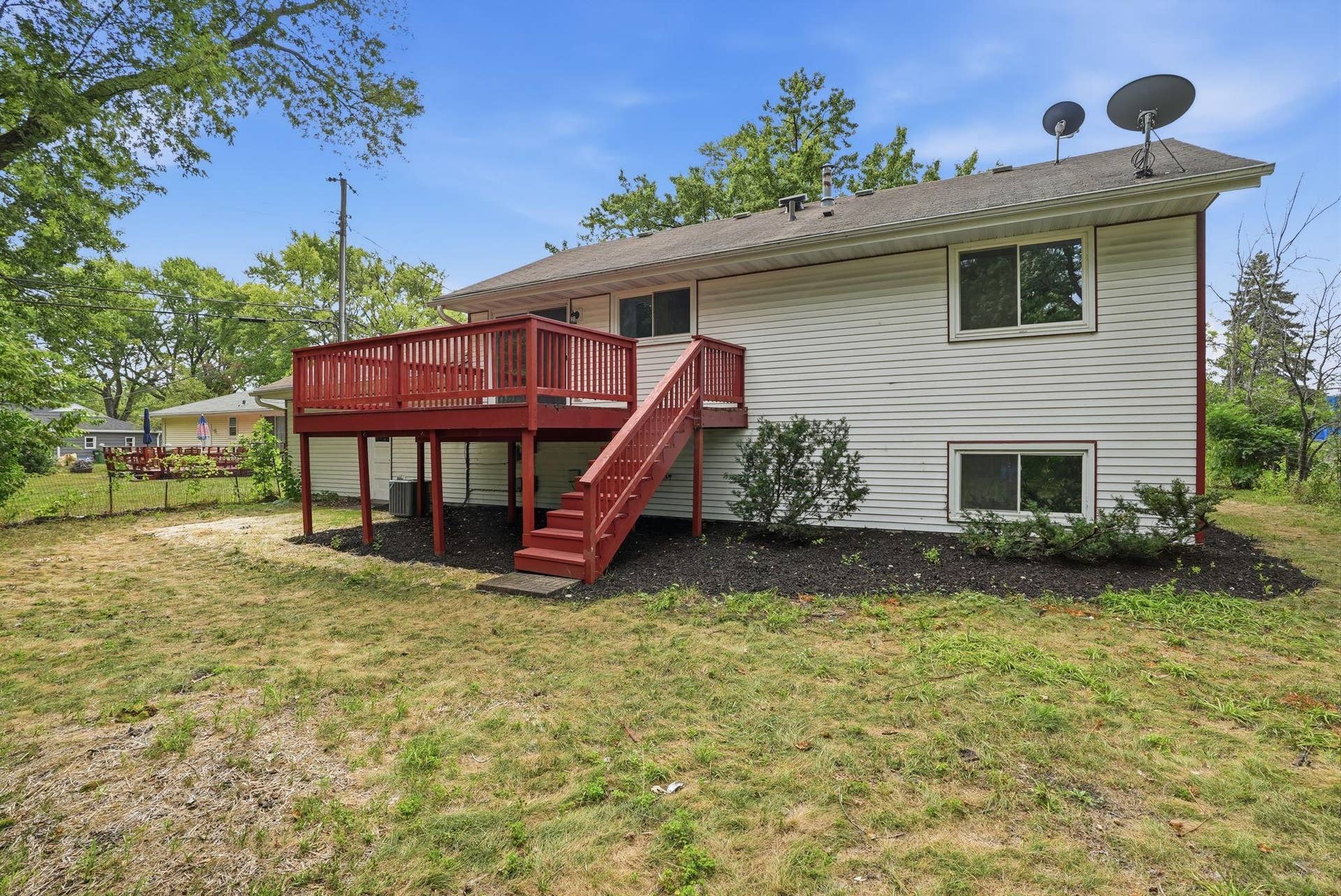 2112 69th Avenue N, Brooklyn Center, MN 55430 32-web-or-mls-First Person Visuals06151.jpg