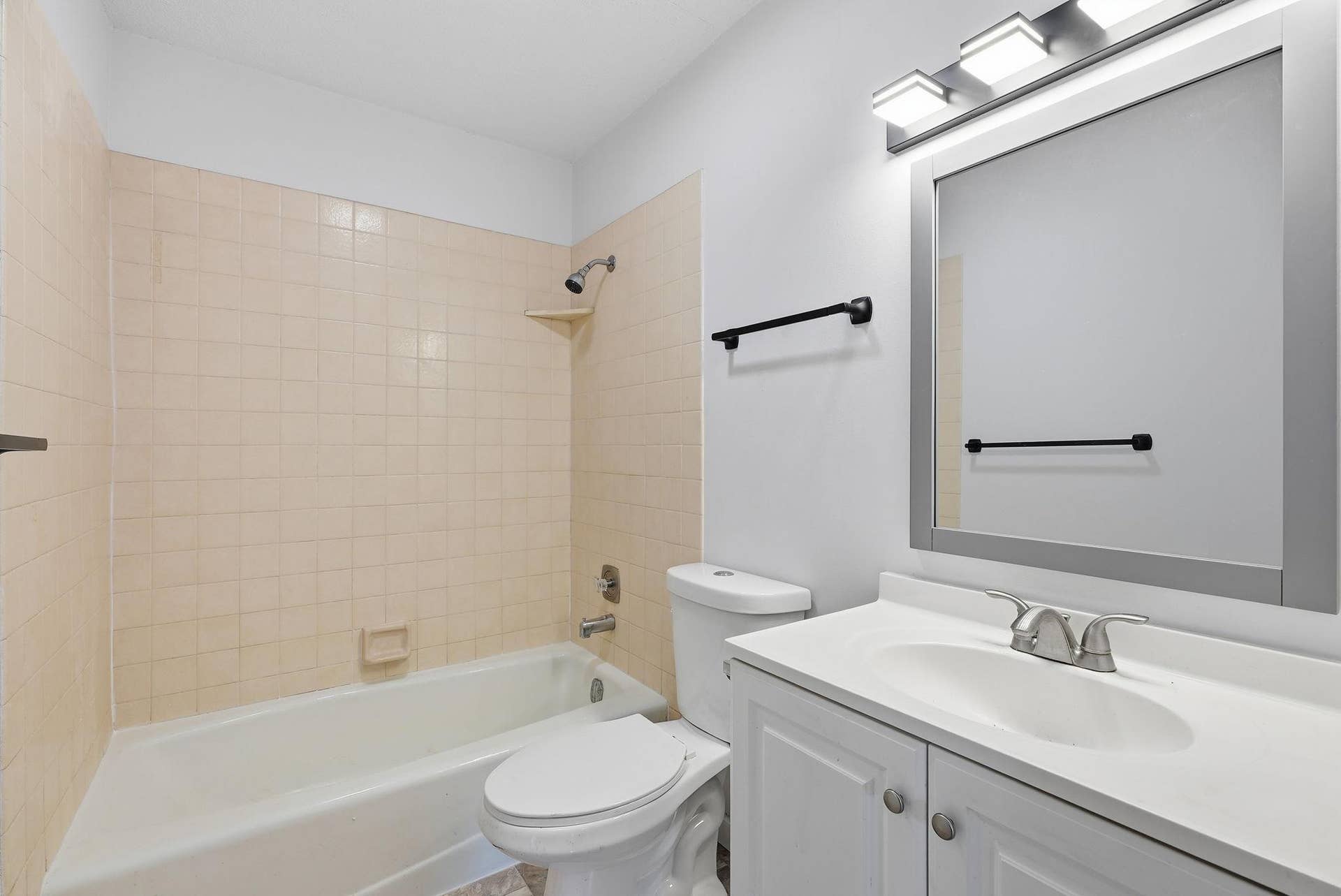 2112 69th Avenue N, Brooklyn Center, MN 55430 12-web-or-mls-First Person Visuals06187.jpg