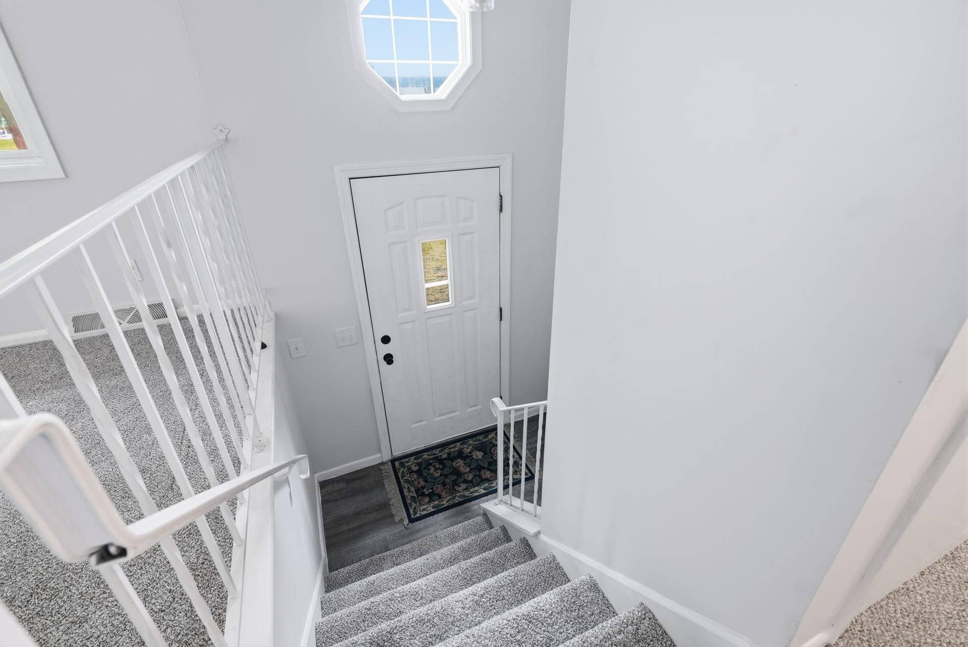 2112 69th Avenue N, Brooklyn Center, MN 55430 2-web-or-mls-First Person Visuals06157.jpg