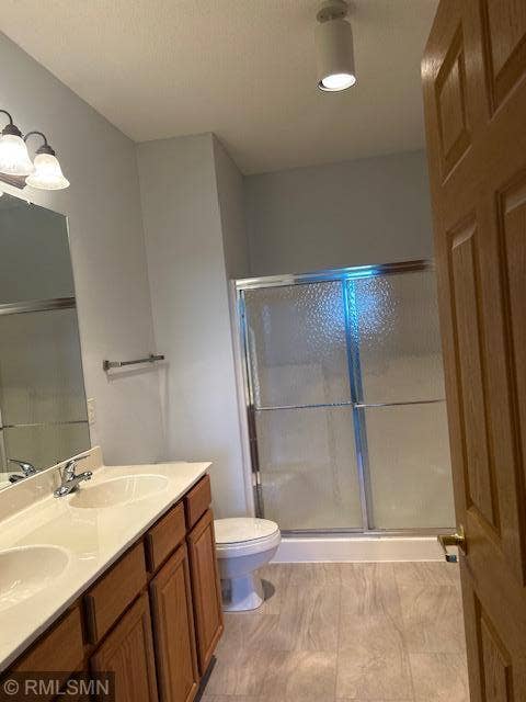 8341 Lyndale Avenue S, #419, Bloomington, MN 55420 Another view of private ensuite bath