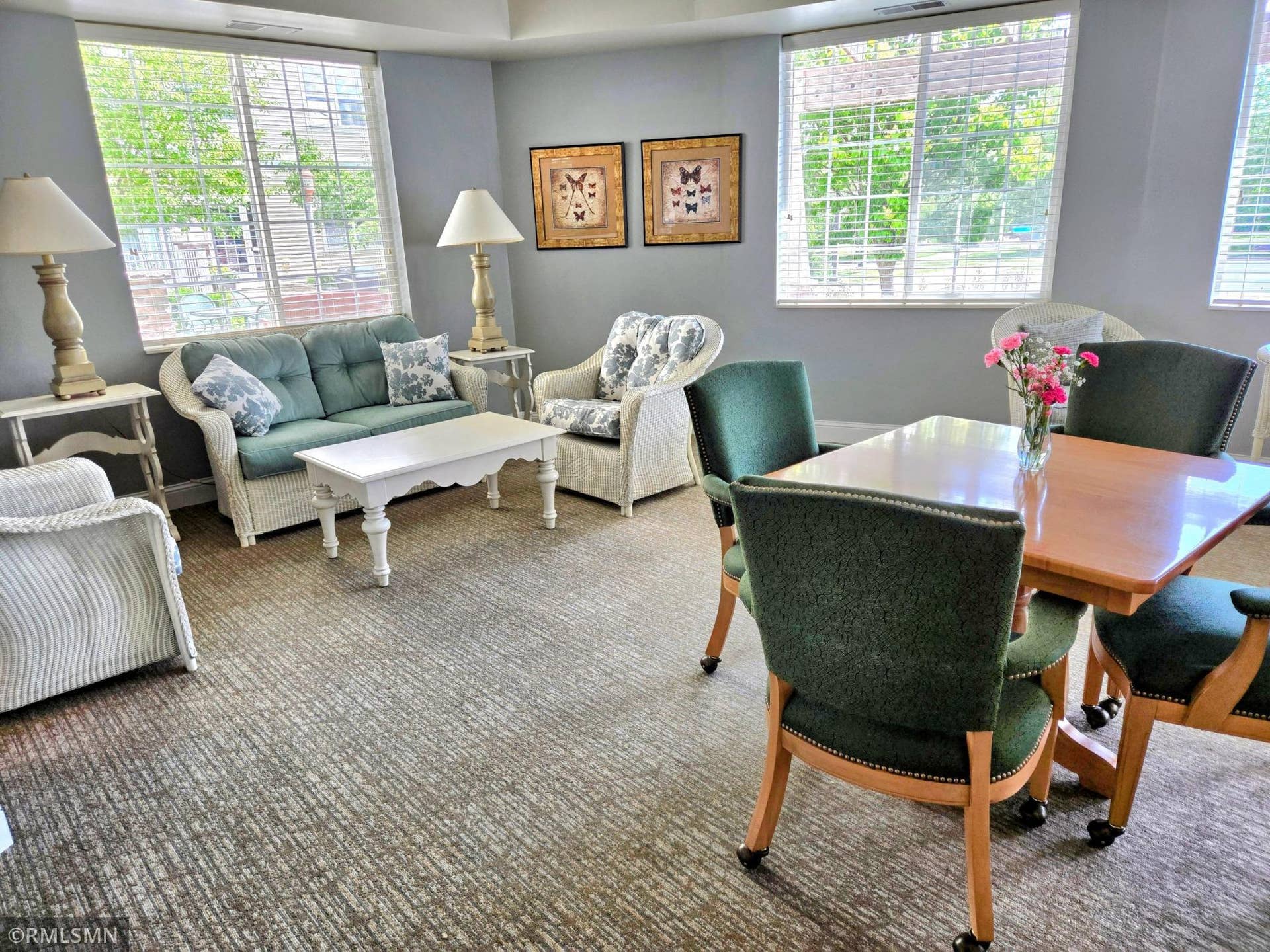 8341 Lyndale Avenue S, #419, Bloomington, MN 55420 Sunroom