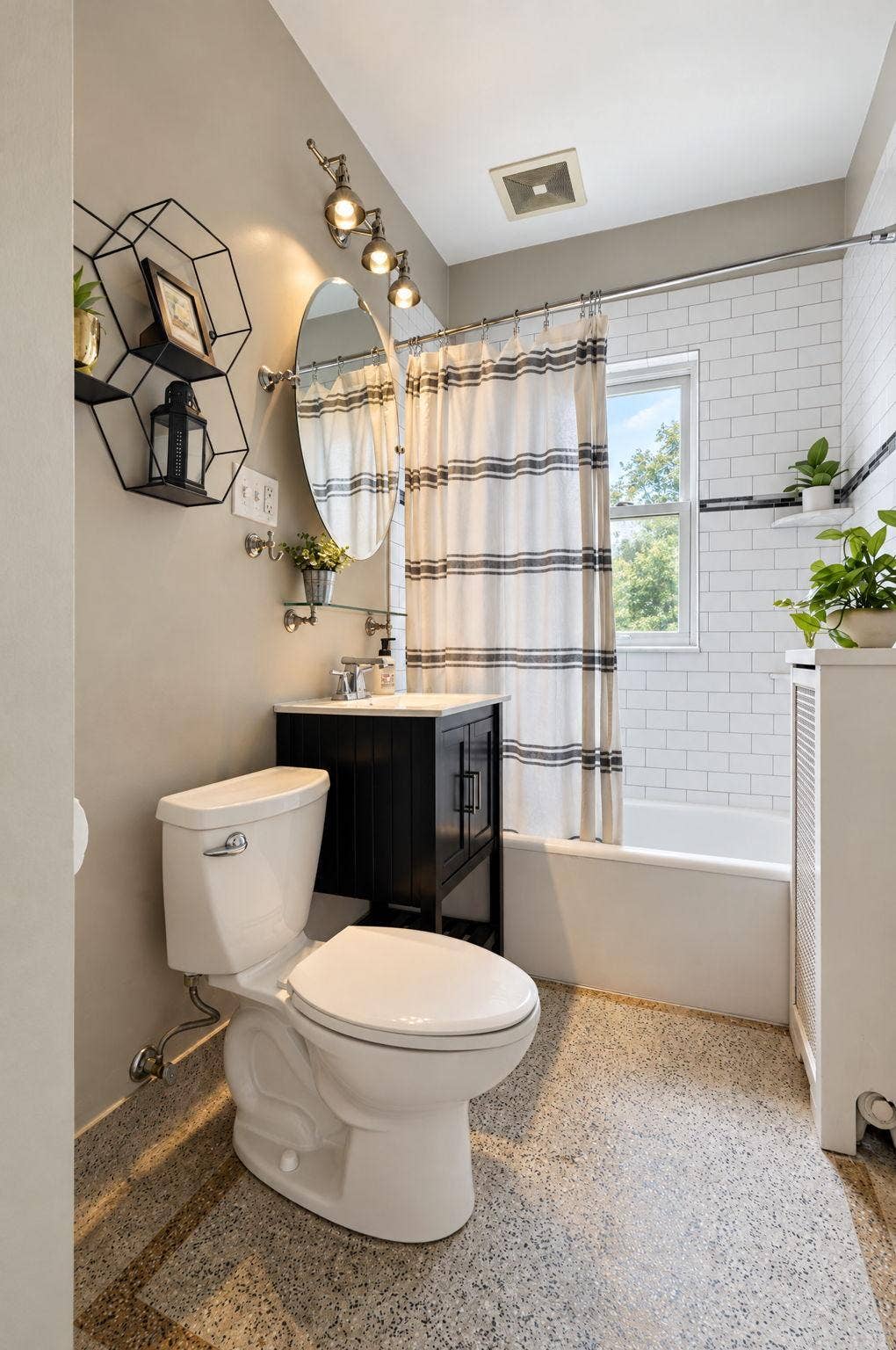 3603 Aldrich Avenue S, #302, 20, Minneapolis, MN 55409 Updated Bathroom