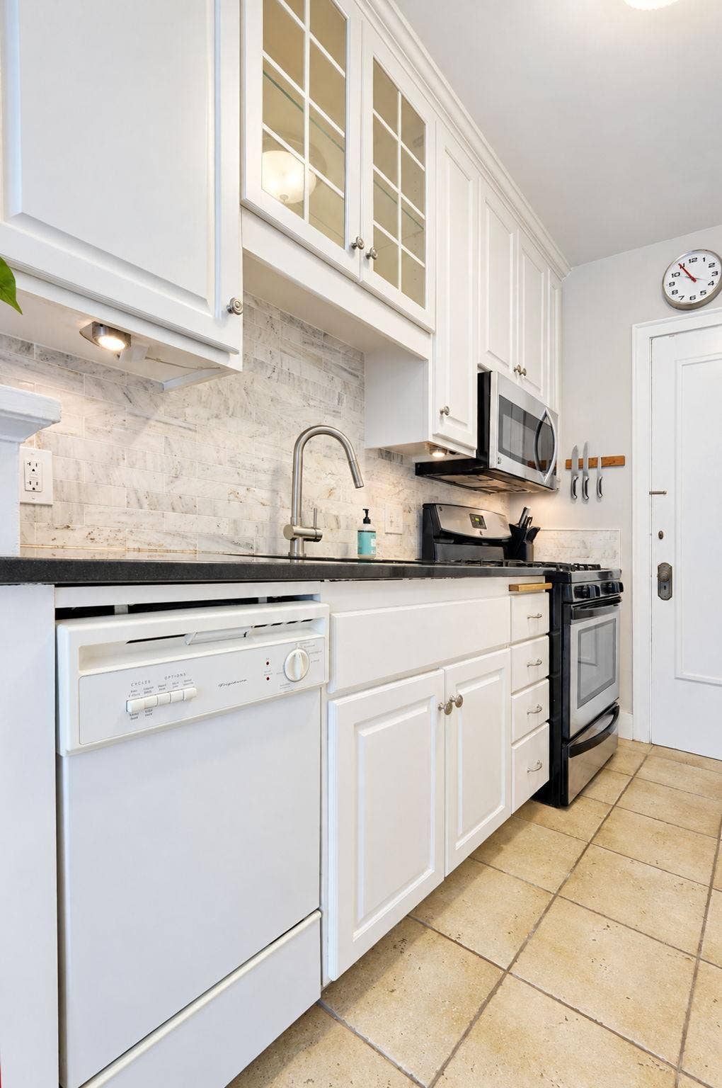 3603 Aldrich Avenue S, #302, 20, Minneapolis, MN 55409 3603 Aldrich Avenue S, #302, 20, Minneapolis, MN 55409