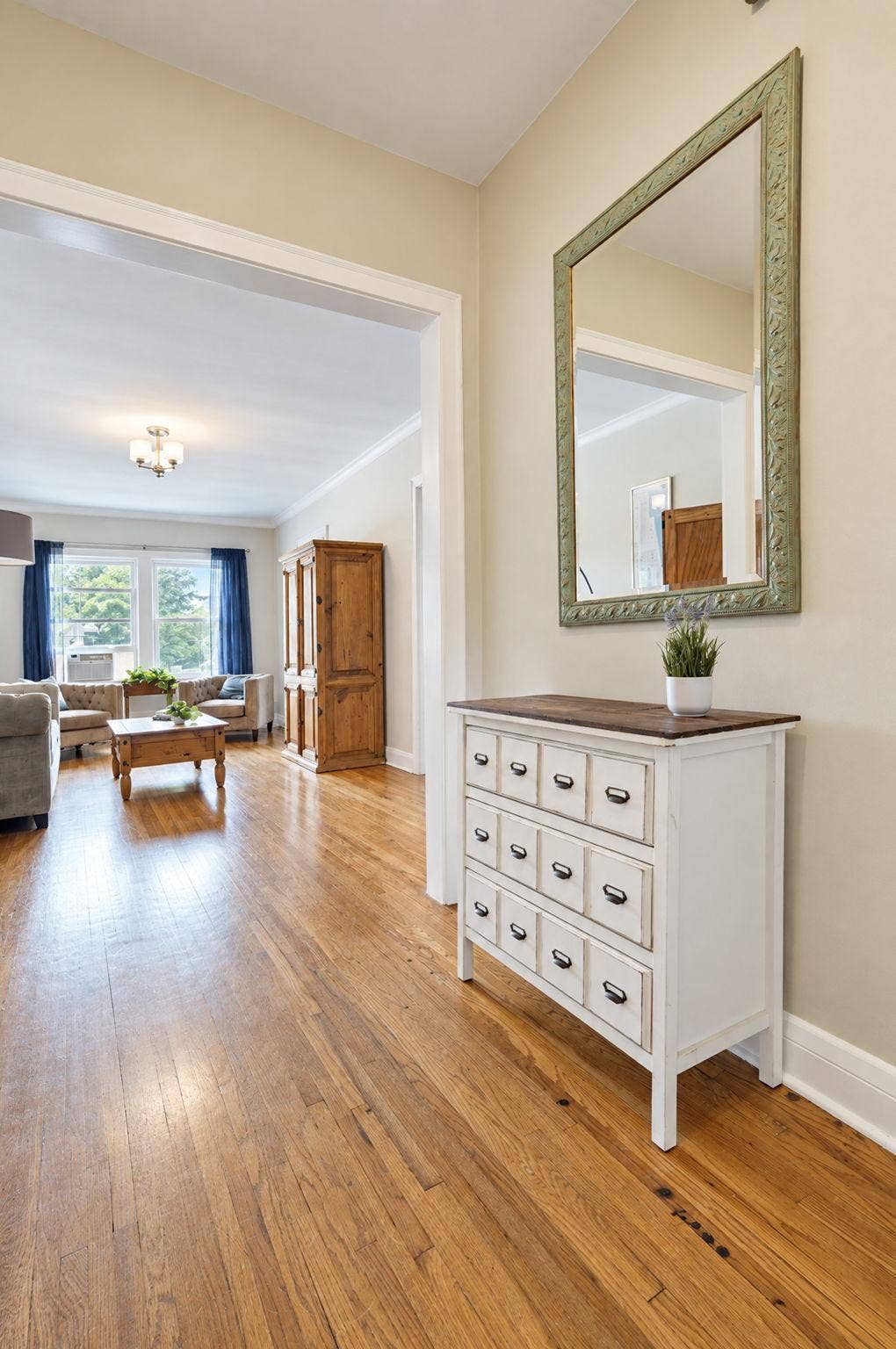 3603 Aldrich Avenue S, #302, 20, Minneapolis, MN 55409 3603 Aldrich Avenue S, #302, 20, Minneapolis, MN 55409