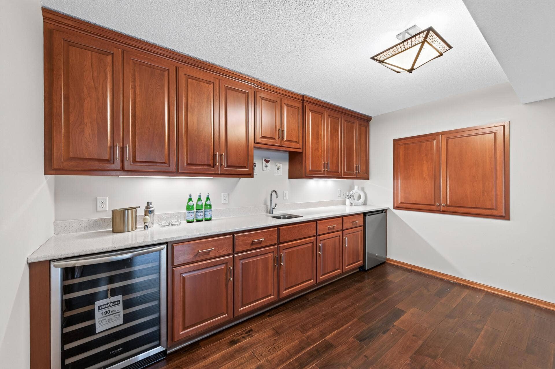 3034 Edgewater Drive, Woodbury, MN 55125 lower level entertainment area