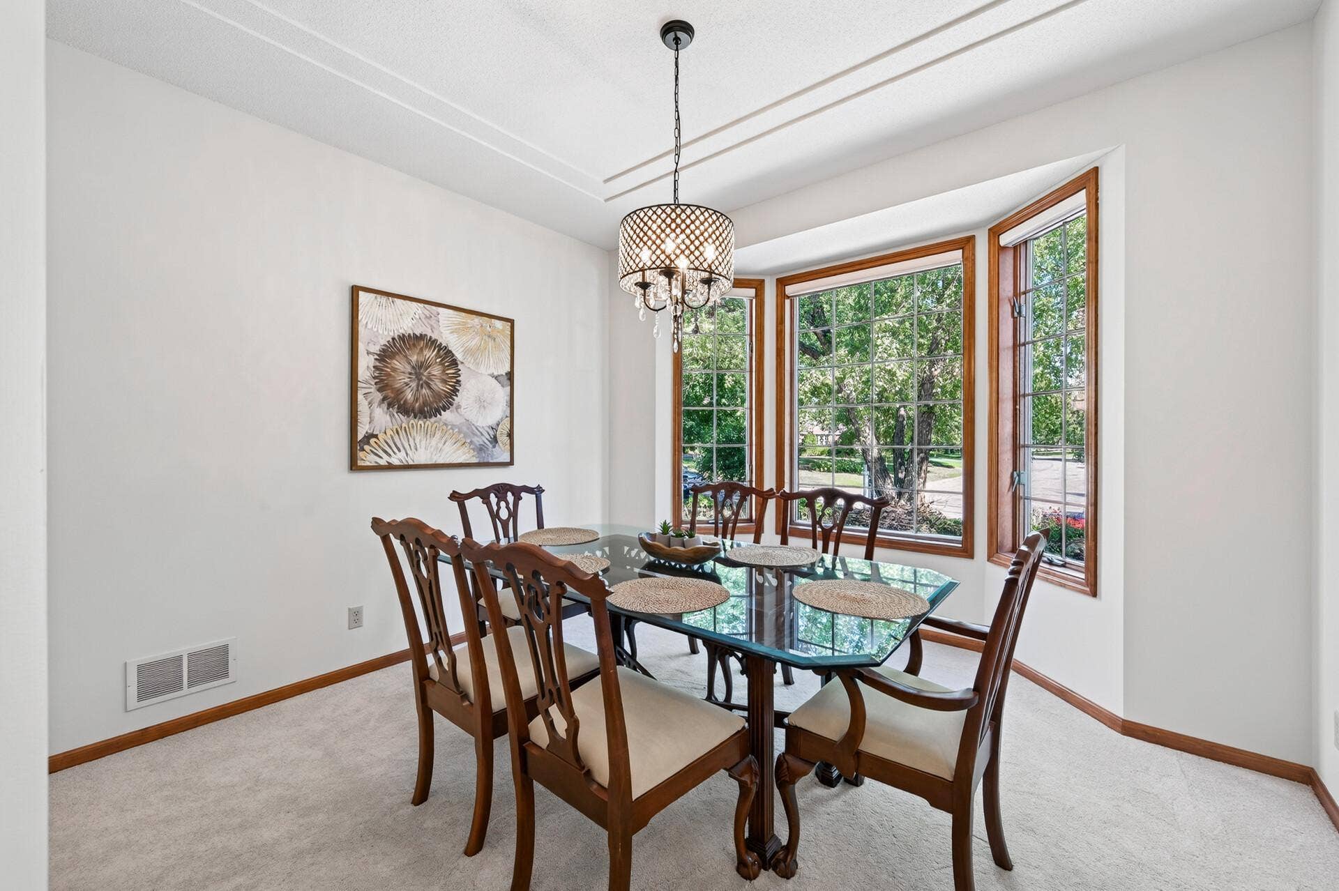 3034 Edgewater Drive, Woodbury, MN 55125 Dining room