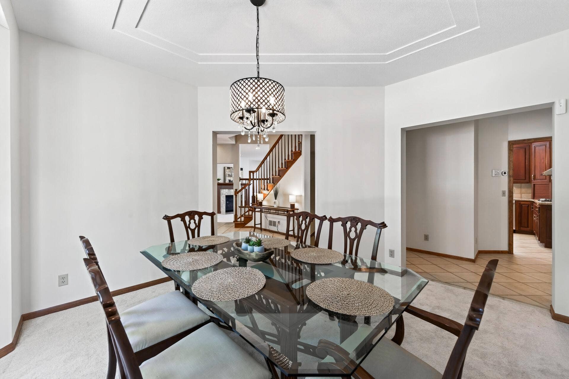 3034 Edgewater Drive, Woodbury, MN 55125 dining room with ceiling details