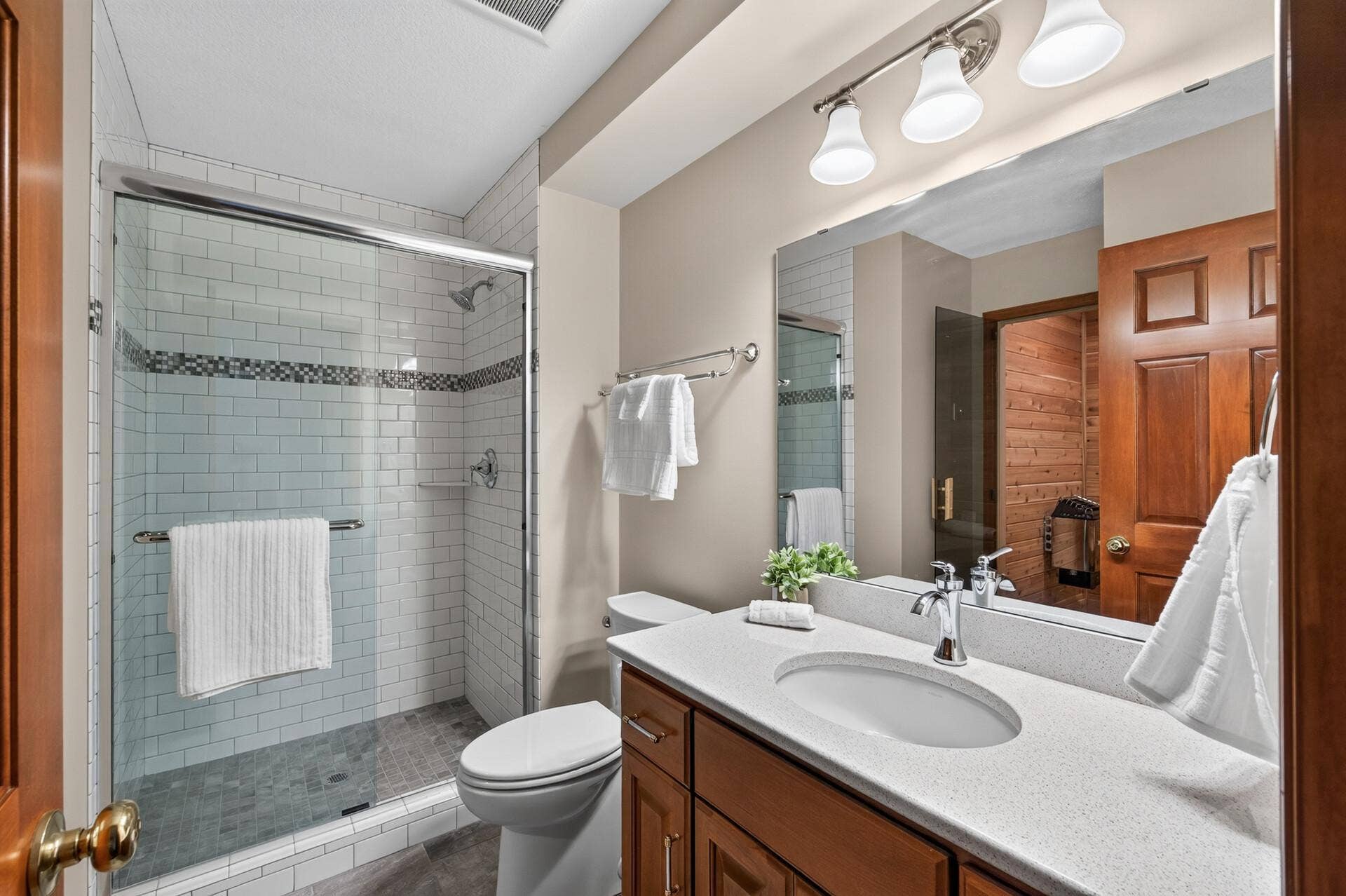 3034 Edgewater Drive, Woodbury, MN 55125 lower 3/4 bathroom with sauna!