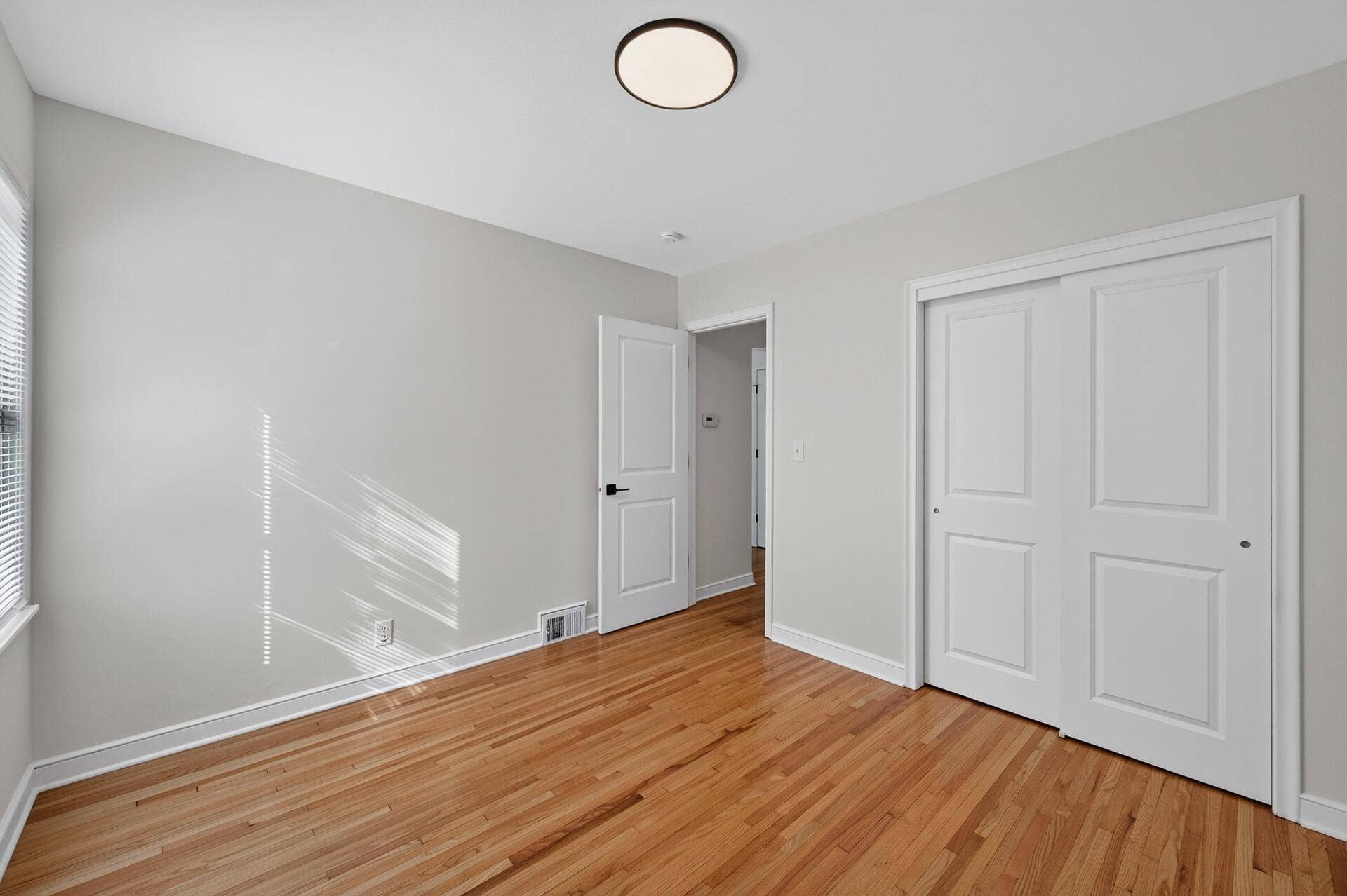 2106 Richard Avenue, White Bear Lake, MN 55110 2106 BR4.jpg