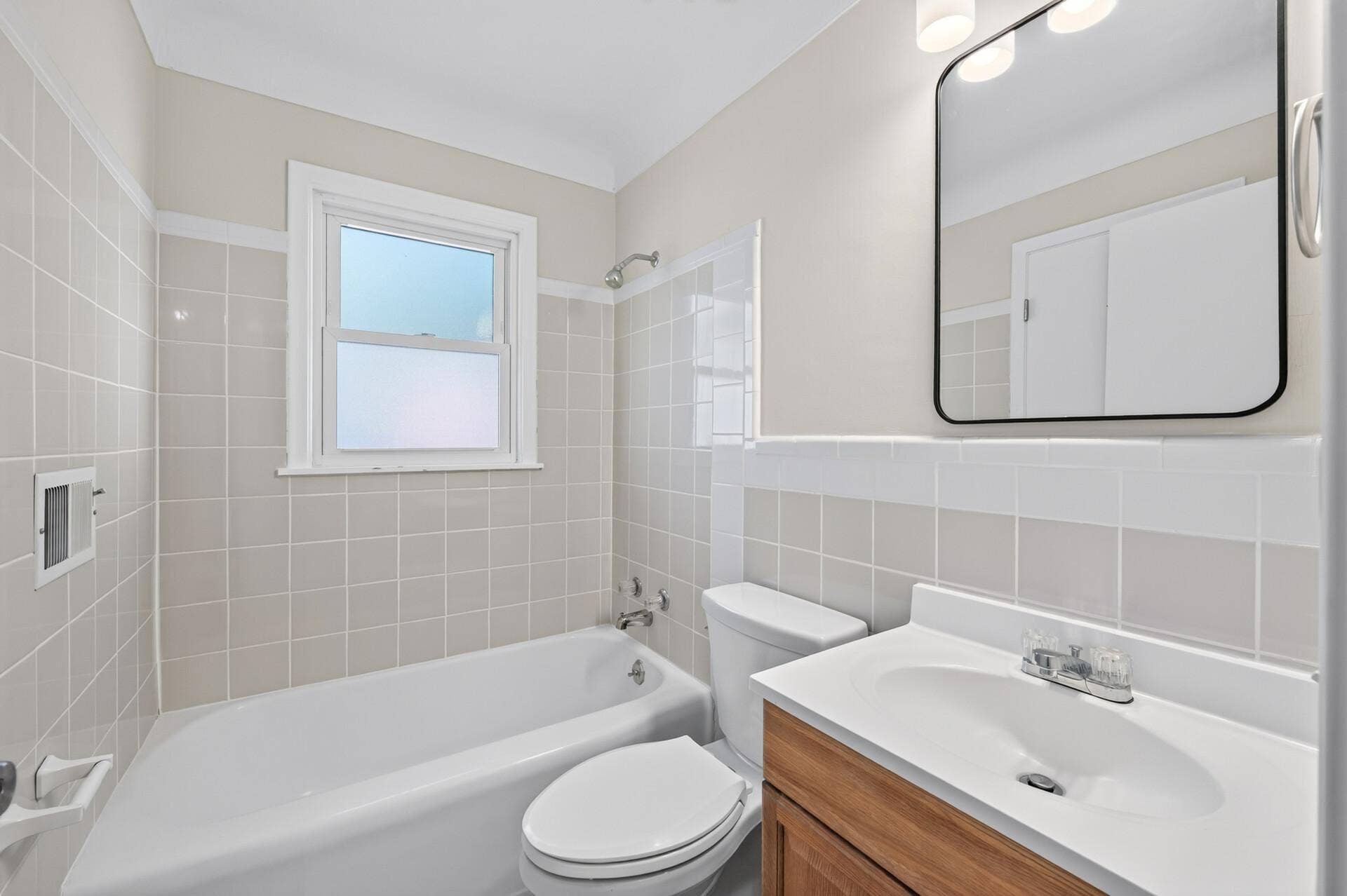 3427 Morgan Avenue N, 27, Minneapolis, MN 55412 6547 BA.jpg
