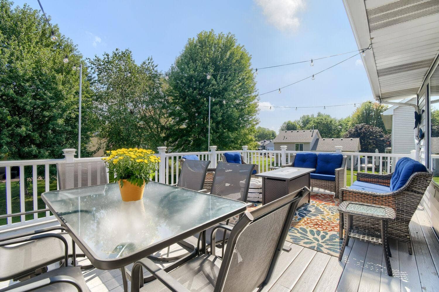 224 Pendryn Hill Bay, Woodbury, MN 55125 Oversized deck on main level with access to back yard