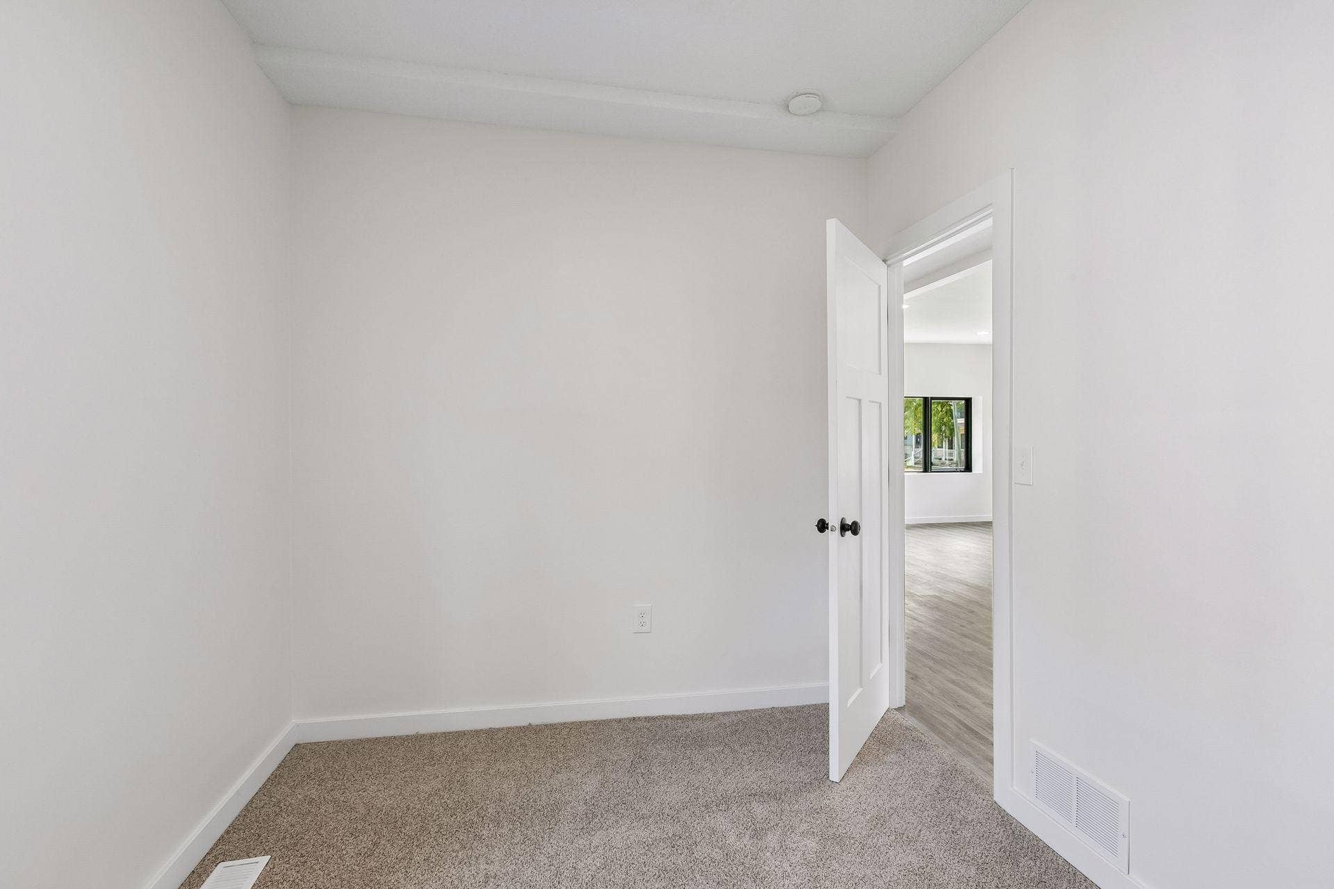 2601 N Morgan Avenue N, 36, Minneapolis, MN 55411 Smallest Bedroom Looking out to the Main Foor