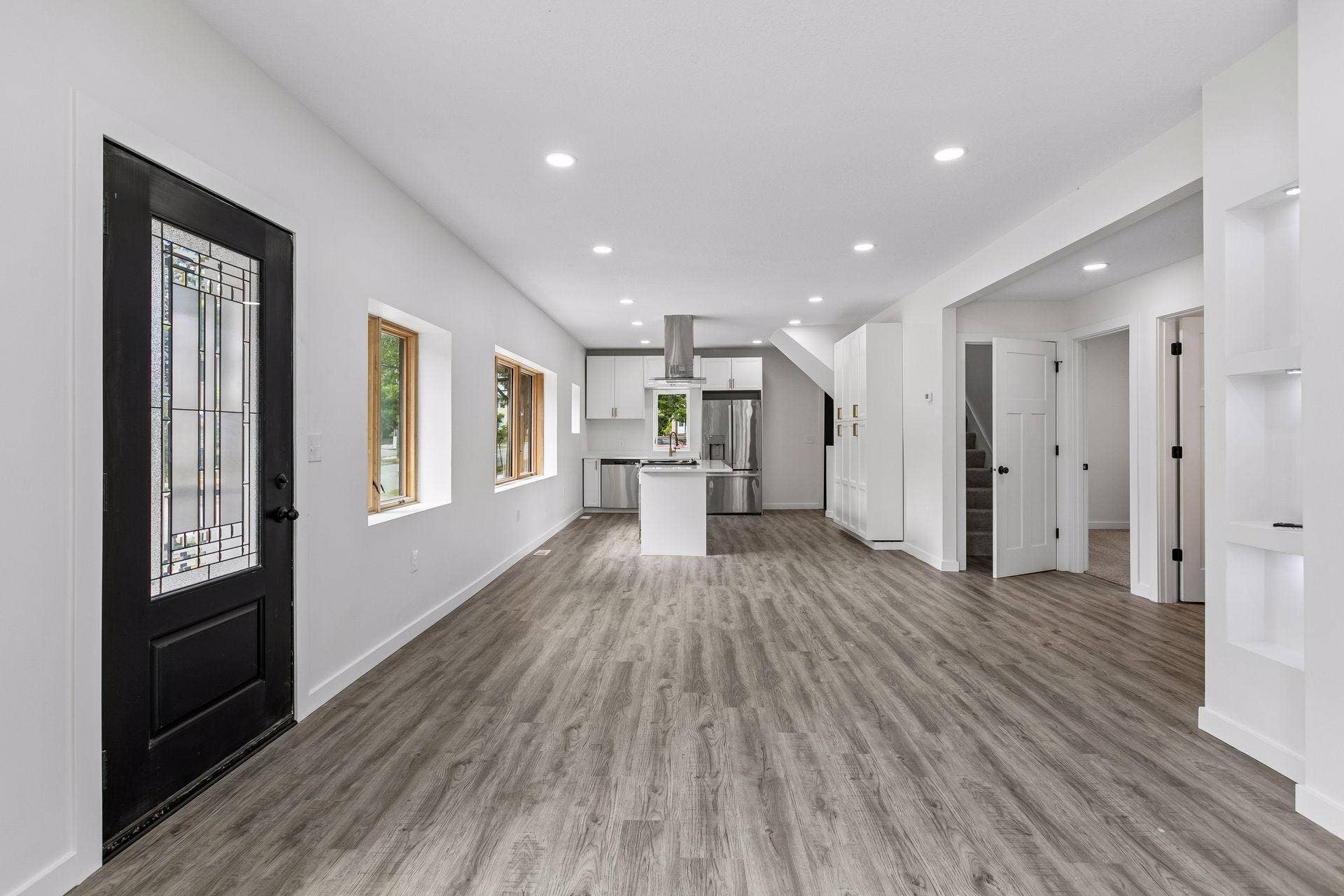 2601 N Morgan Avenue N, 36, Minneapolis, MN 55411 East View of the Main Floor