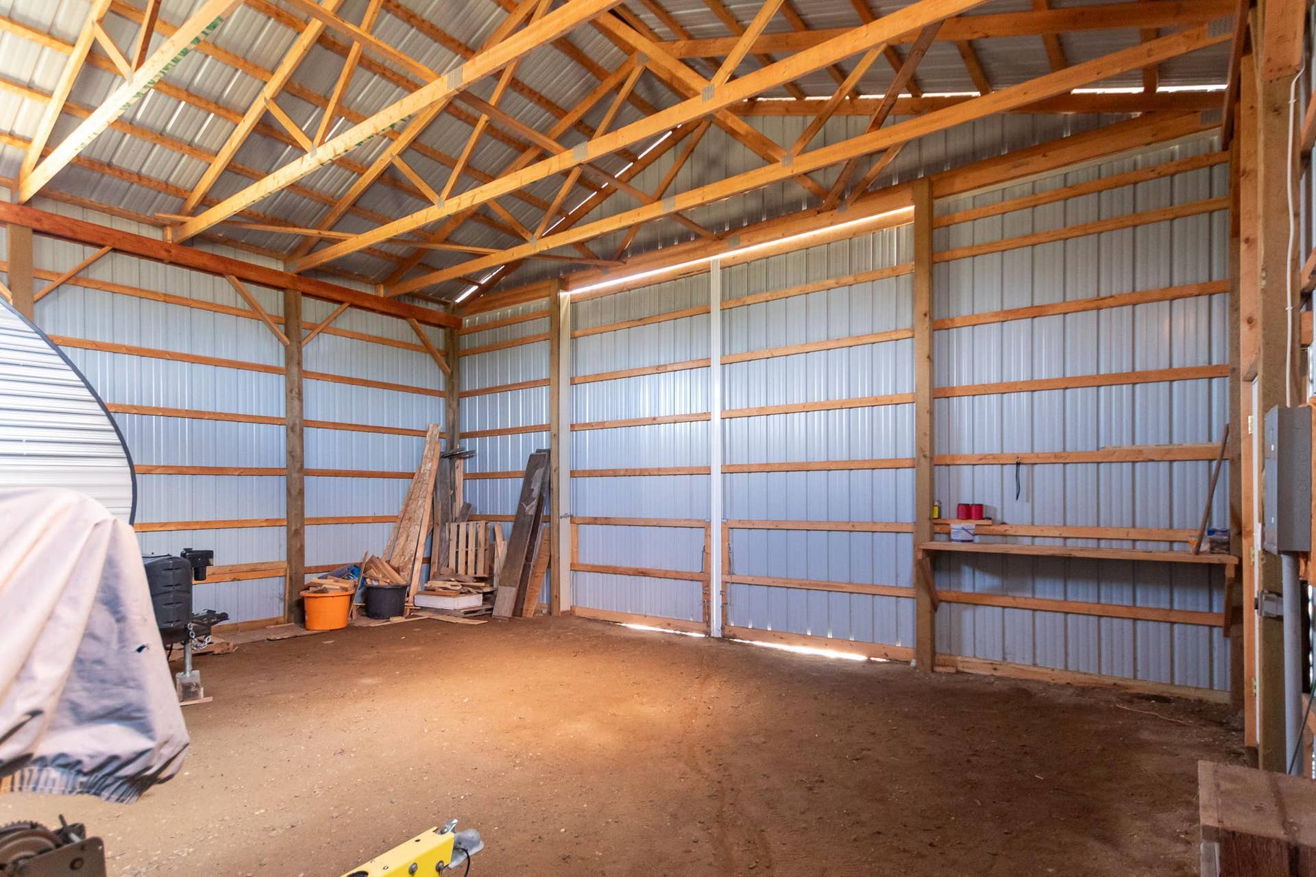 40-Kestrel-Storage-Building-Interior-02.jpg